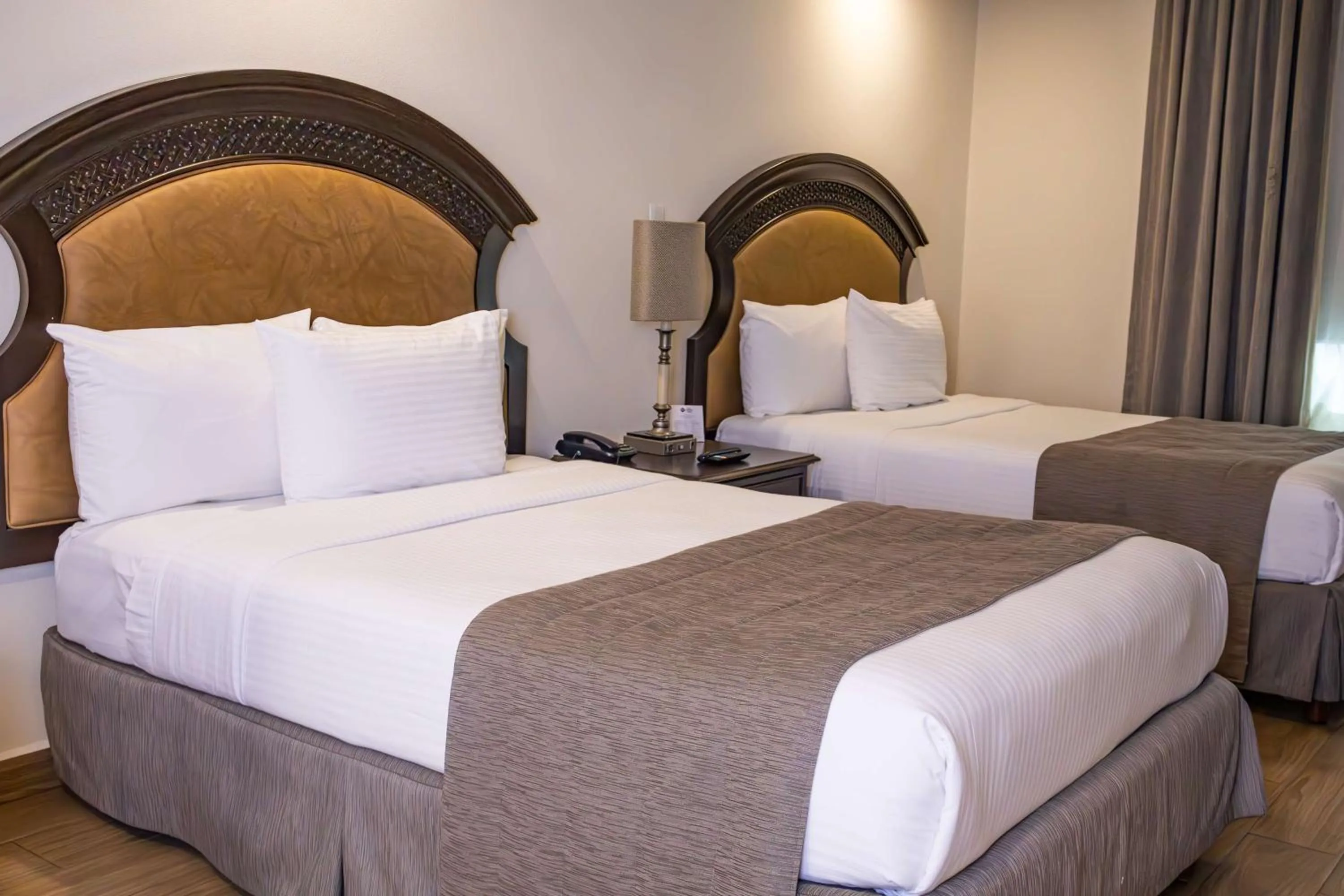 Photo of the whole room, Bed in Best Western PLUS Monterrey Colón