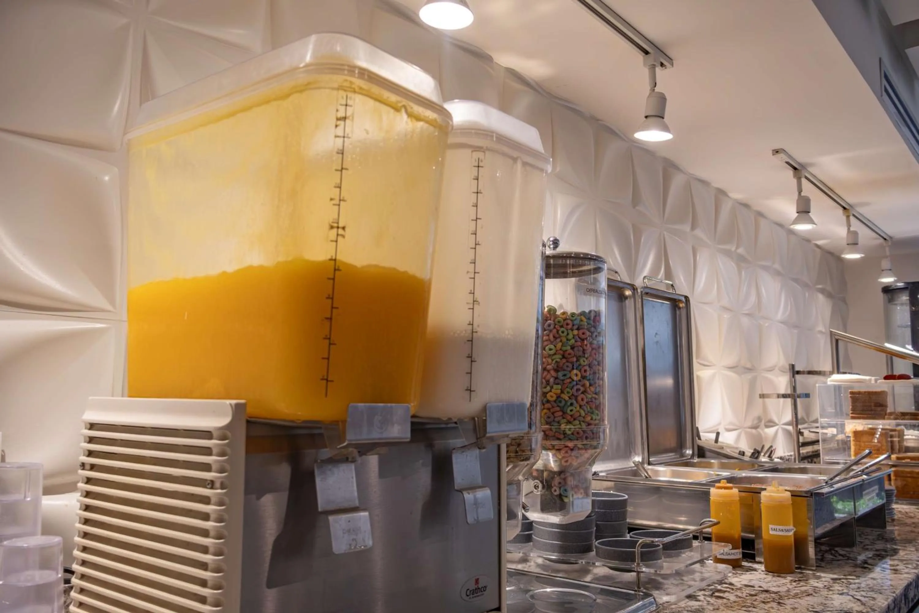 Breakfast in Best Western PLUS Monterrey Colón