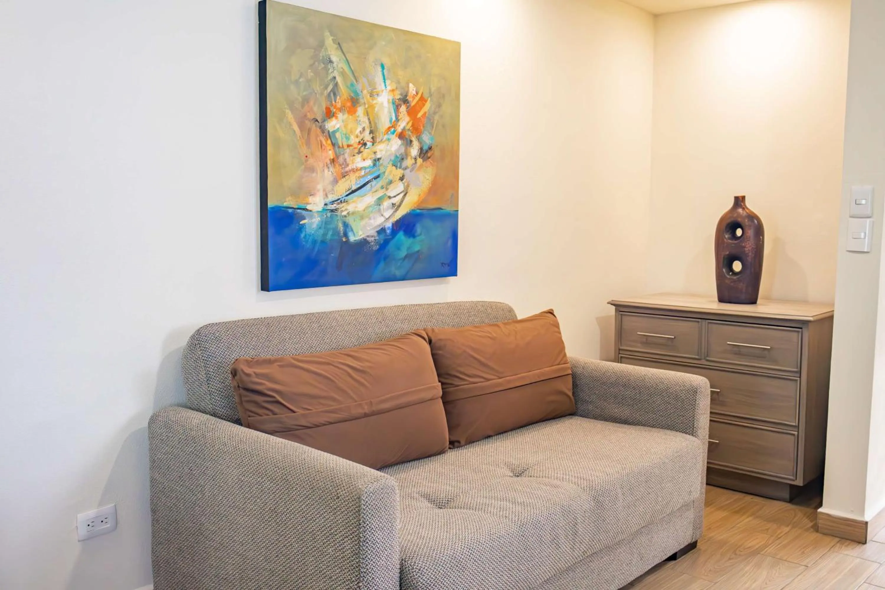 Photo of the whole room in Best Western PLUS Monterrey Colón