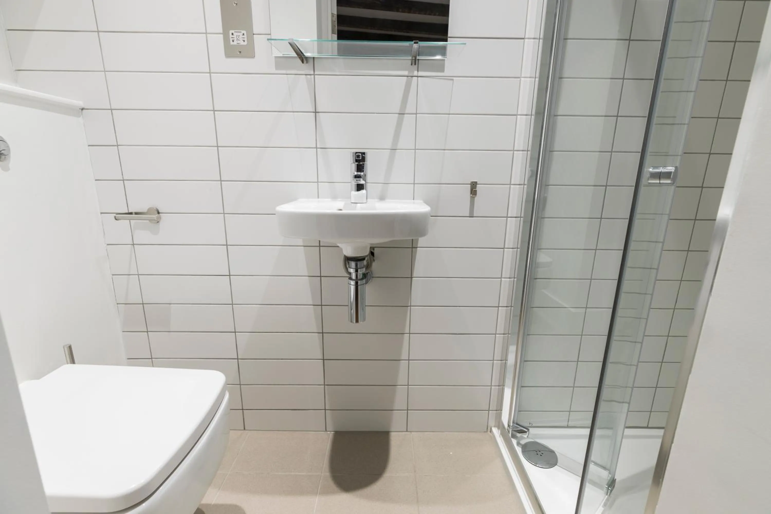 Bathroom in AVAL Spacious and chic flat in Angel