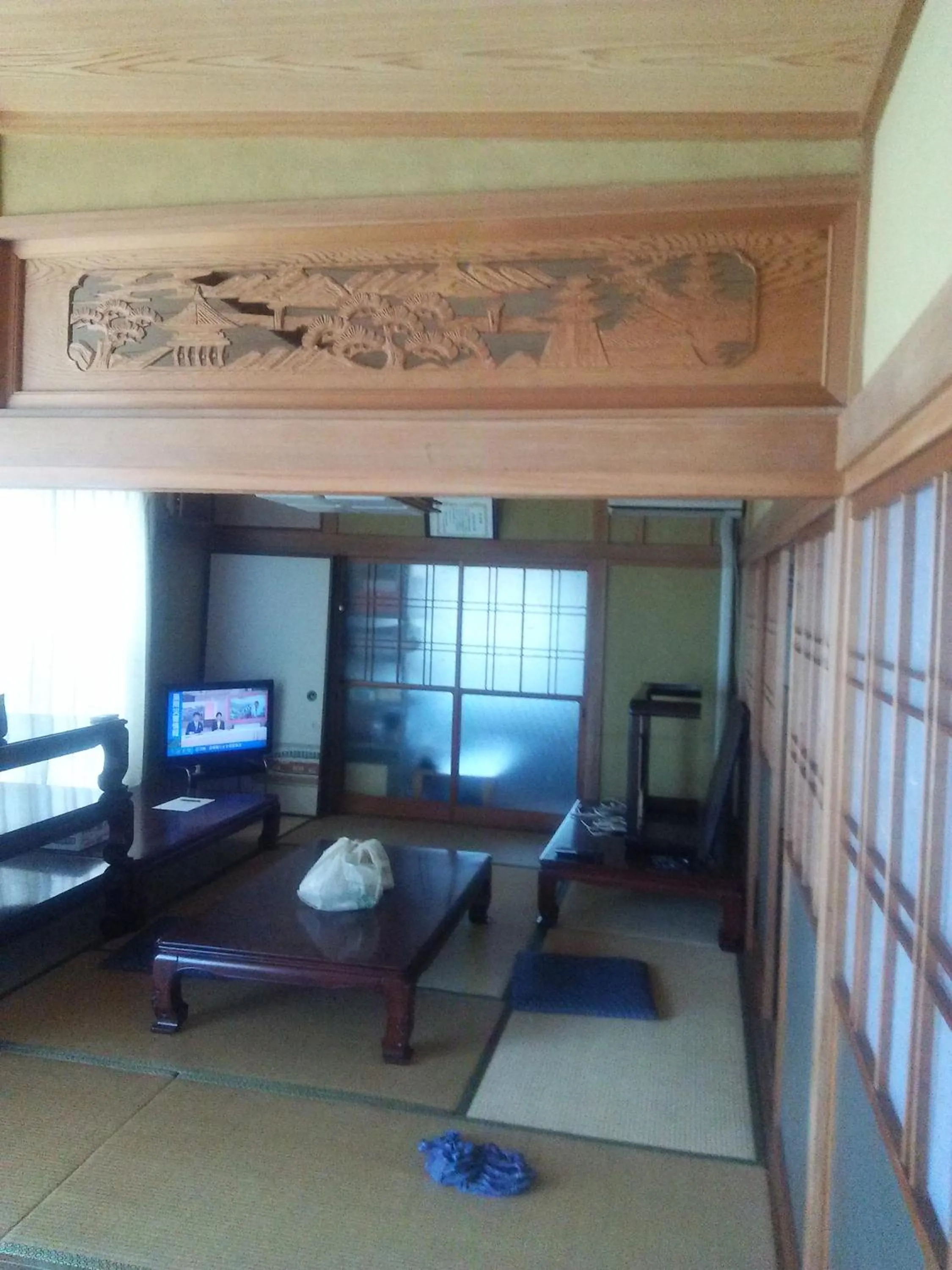 Communal lounge/ TV room in Minshuku Kamagari