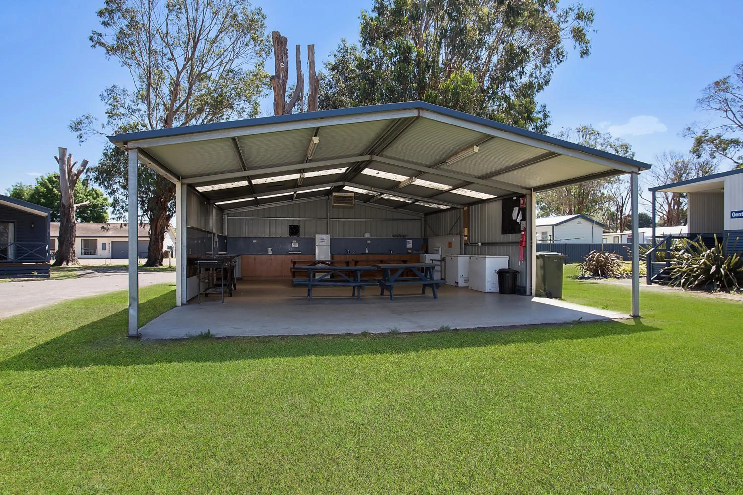 BBQ facilities in Portland Tourist Park
