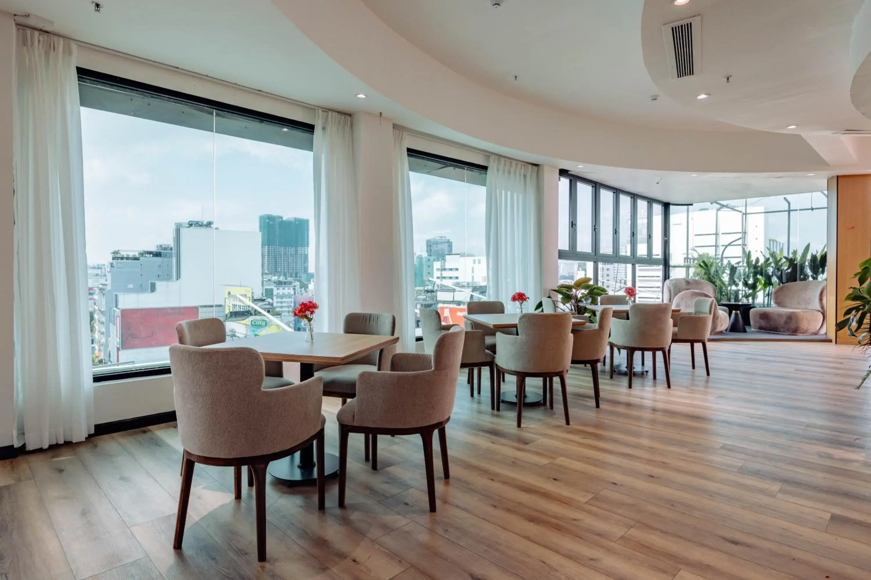 Property building in Cicilia City Hotel Saigon Center Property building in Cicilia City Hotel Saigon Center