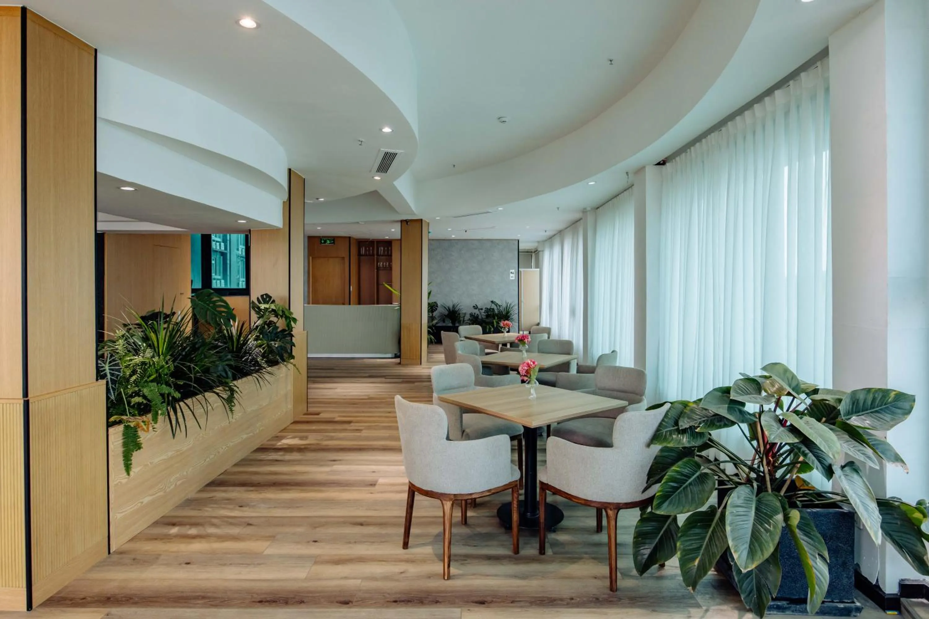 Area and facilities in Cicilia Saigon Center