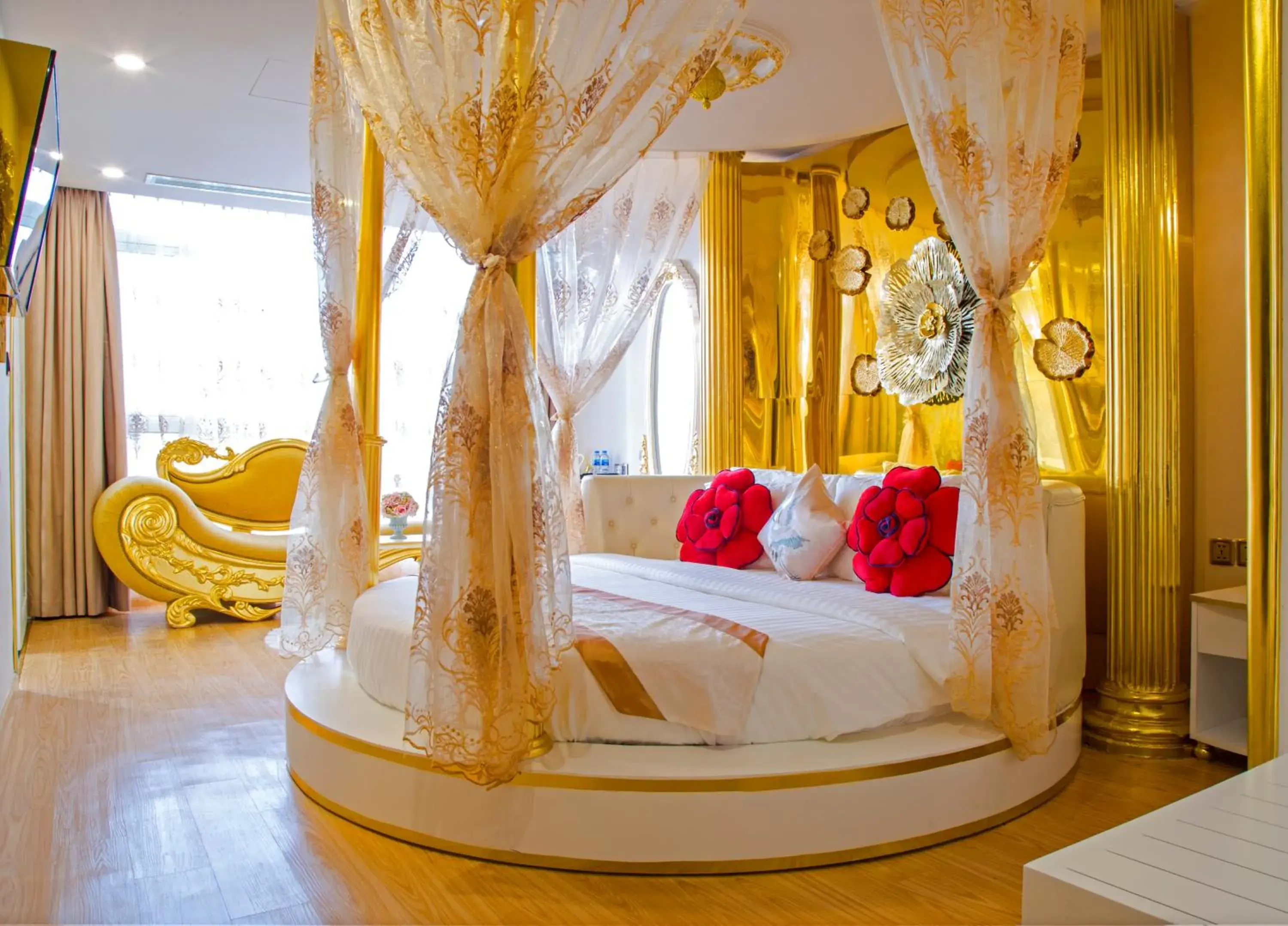 Gold King with Park View in Cicilia Saigon Center Gold King with Park View in Cicilia Saigon Center