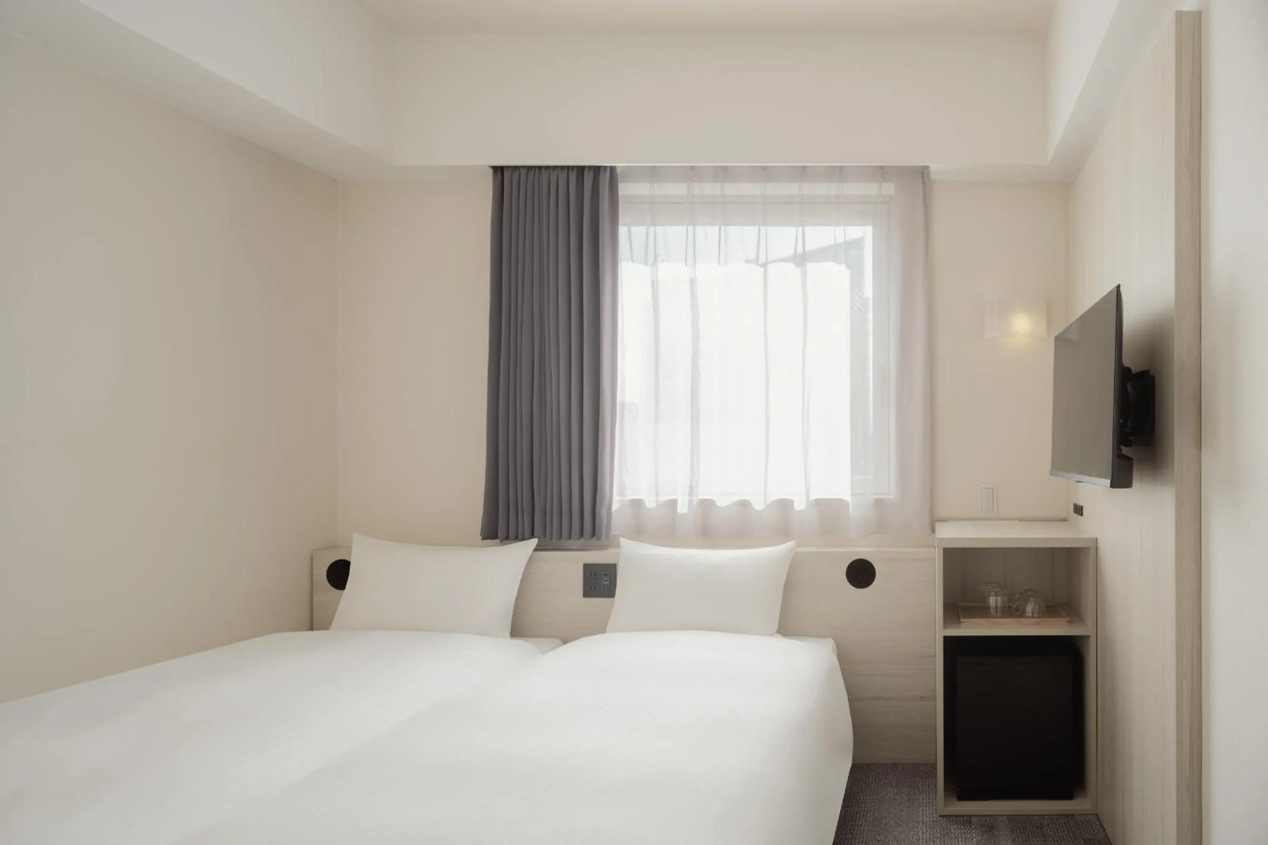 Bed in Nesthotel Alt Meguro Ekimae