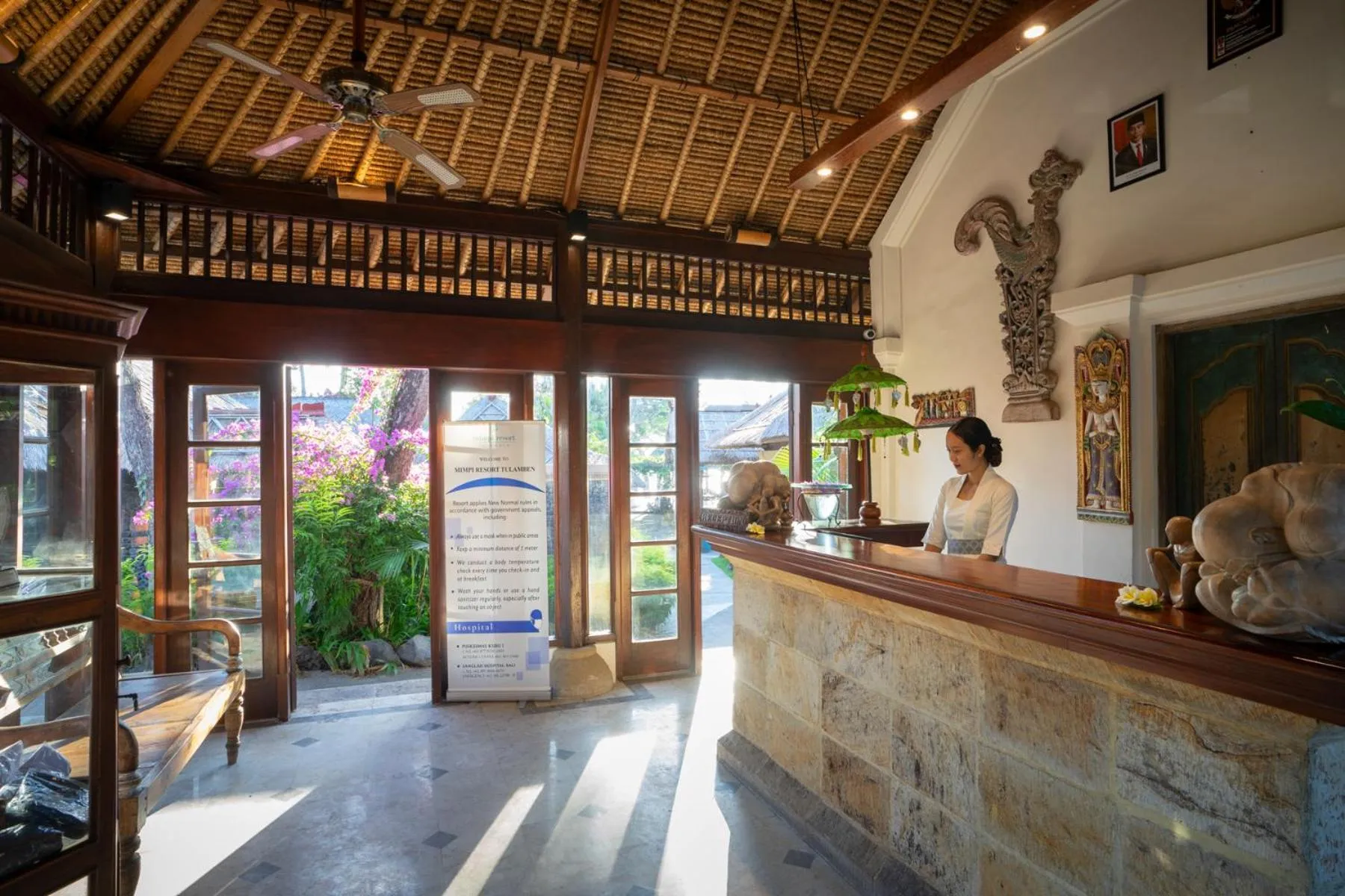Lobby or reception in Mimpi Resort Tulamben