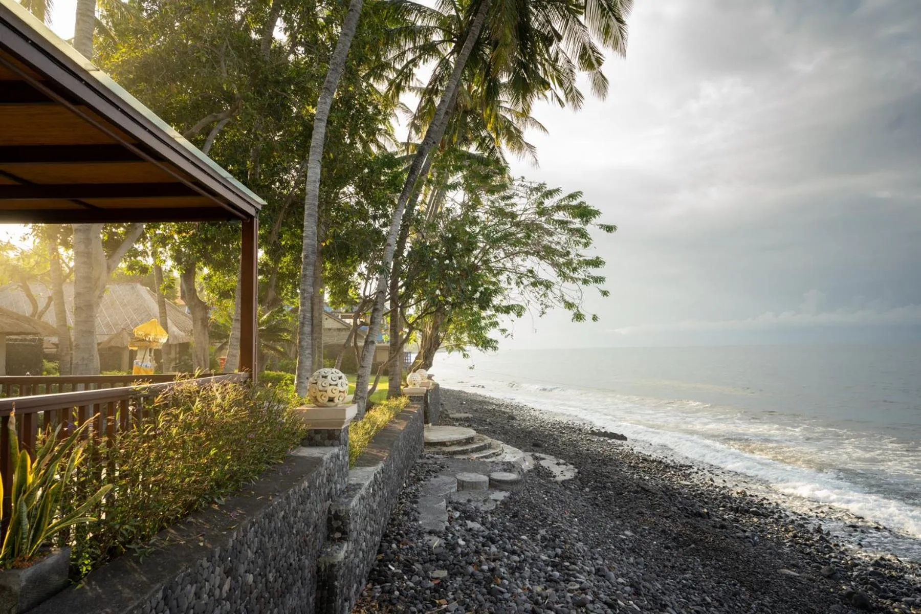 Beach in Mimpi Resort Tulamben