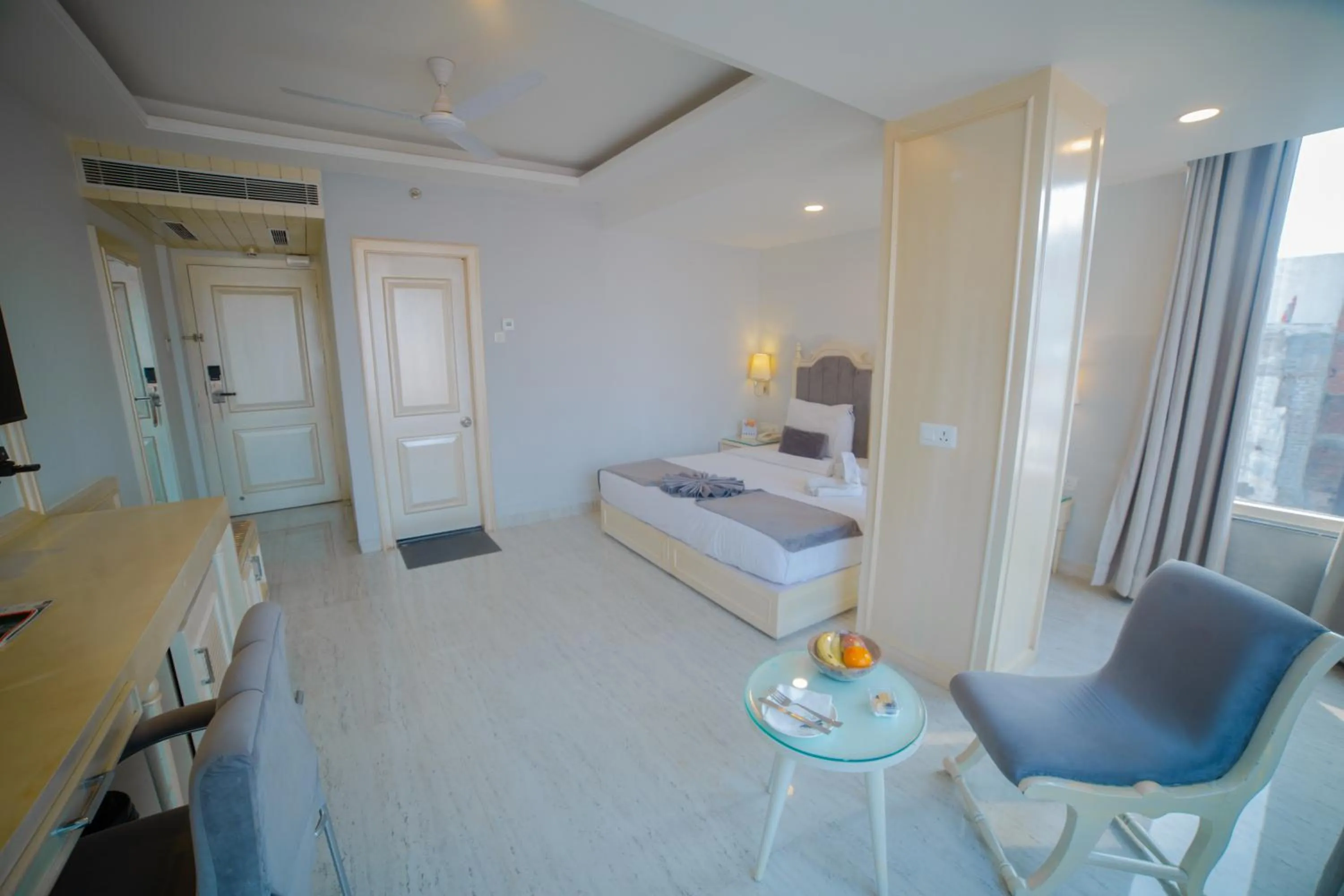 View (from property/room), Bed in Pearl Courtyard