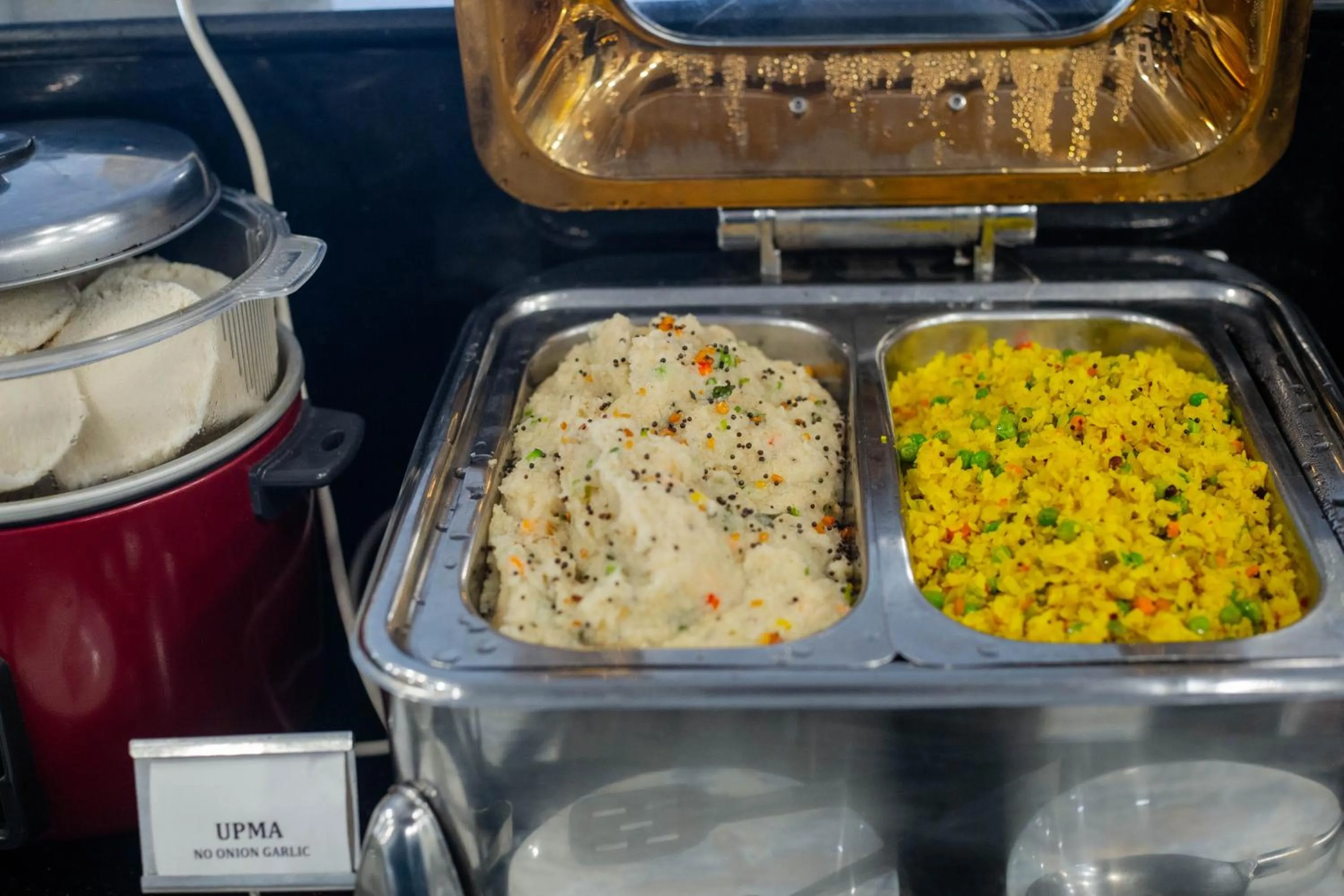 Food in Pearl Courtyard