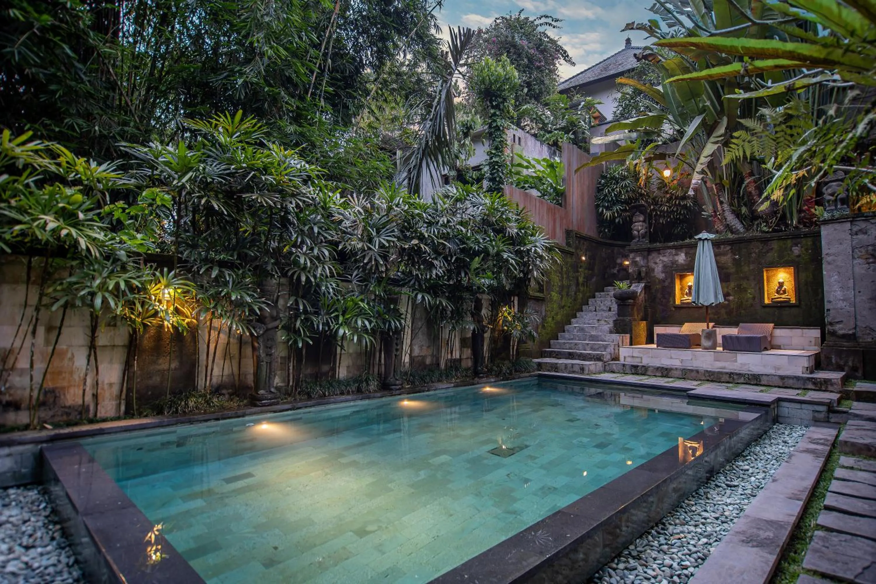 Swimming pool in D'Legon Villas