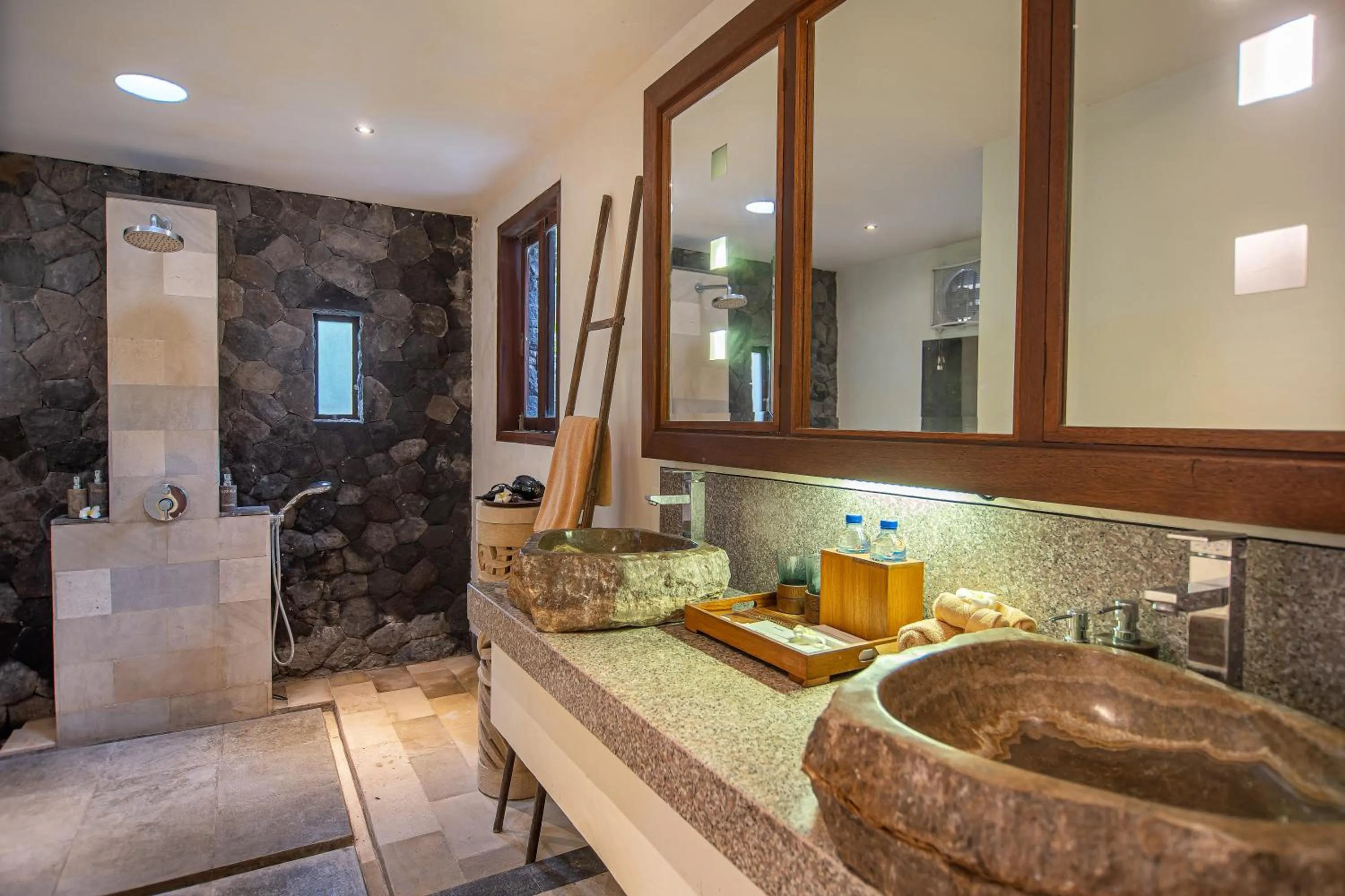 Bathroom in D'Legon Villas