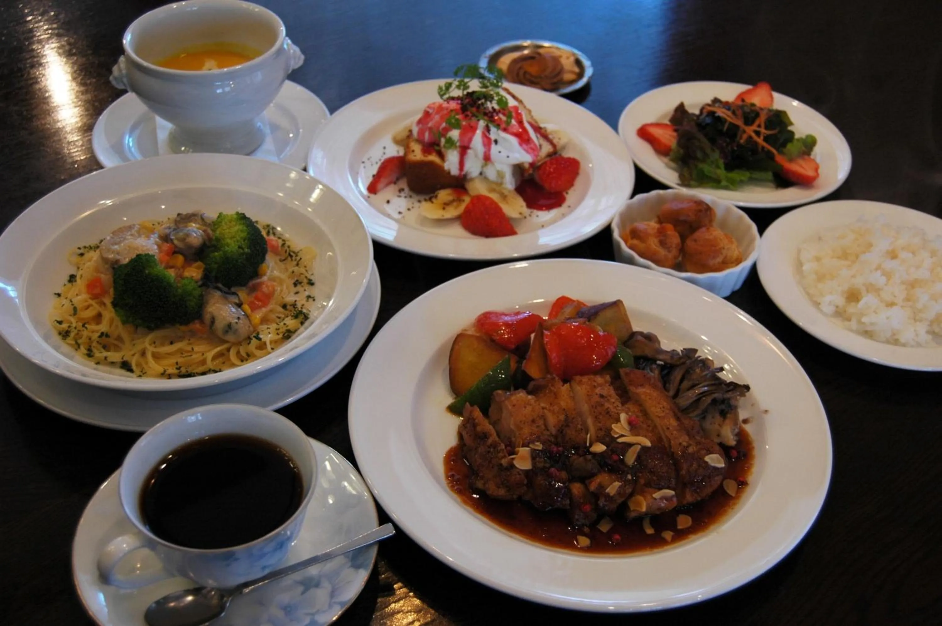 Food close-up in Nikko Pension L'escale