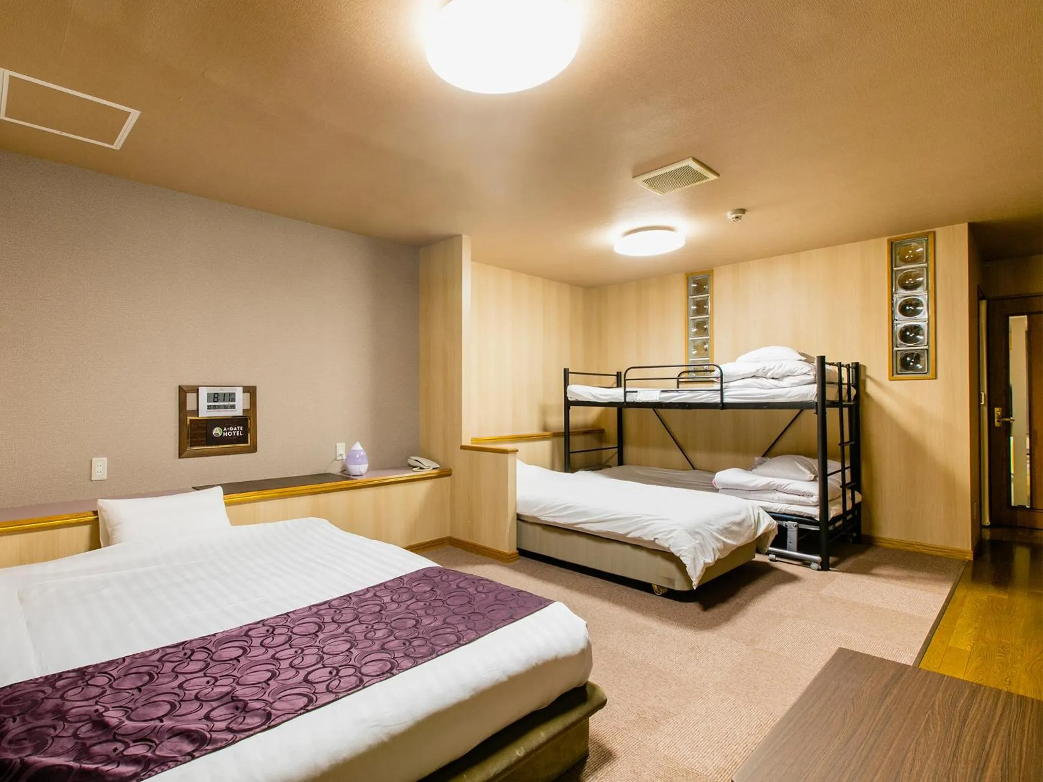 bunk bed, Bed in A-GATE HOTEL 旭川 -Asahikawa-