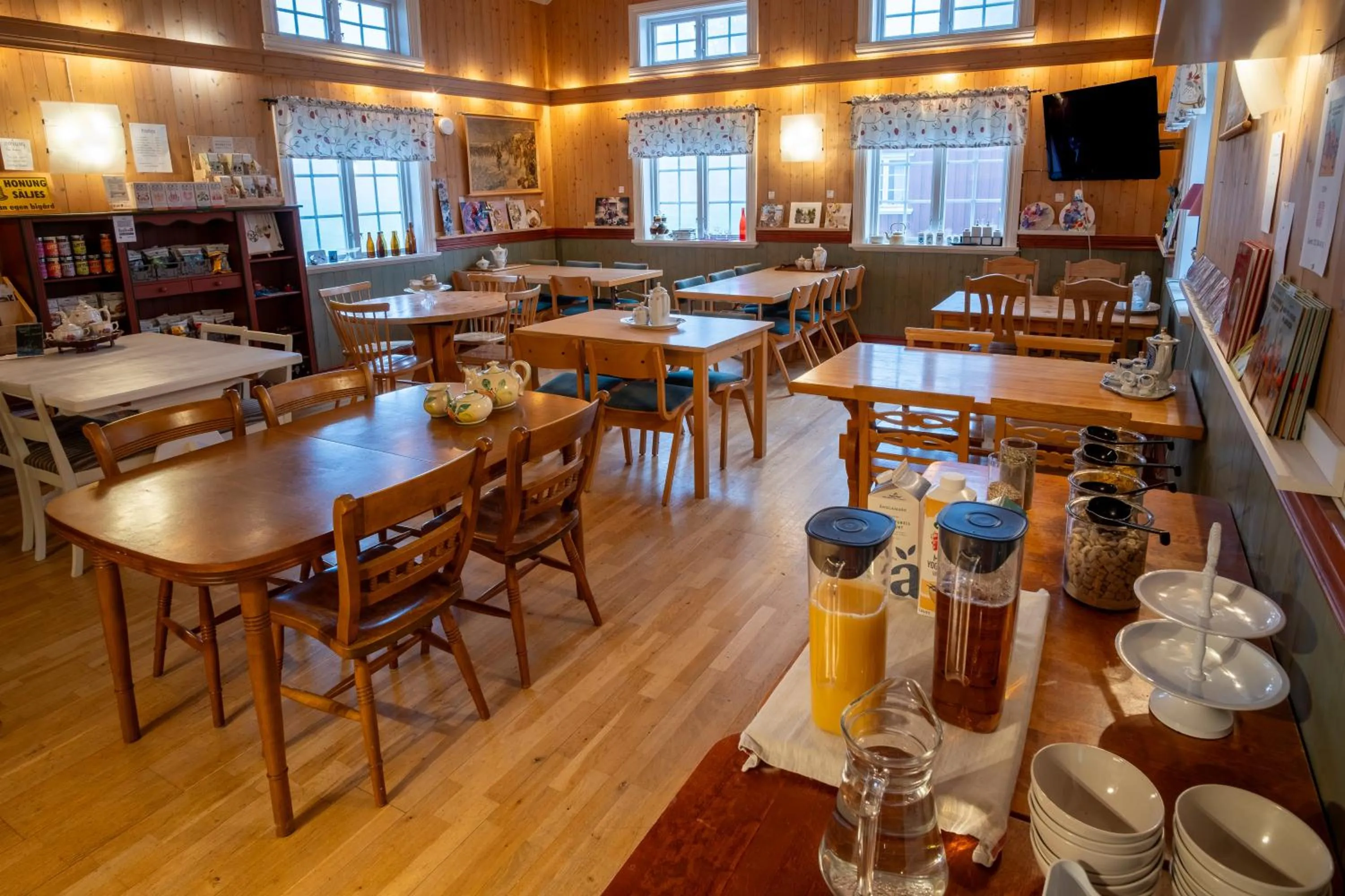 Restaurant/places to eat in Sunne Hembygdsgård B&B