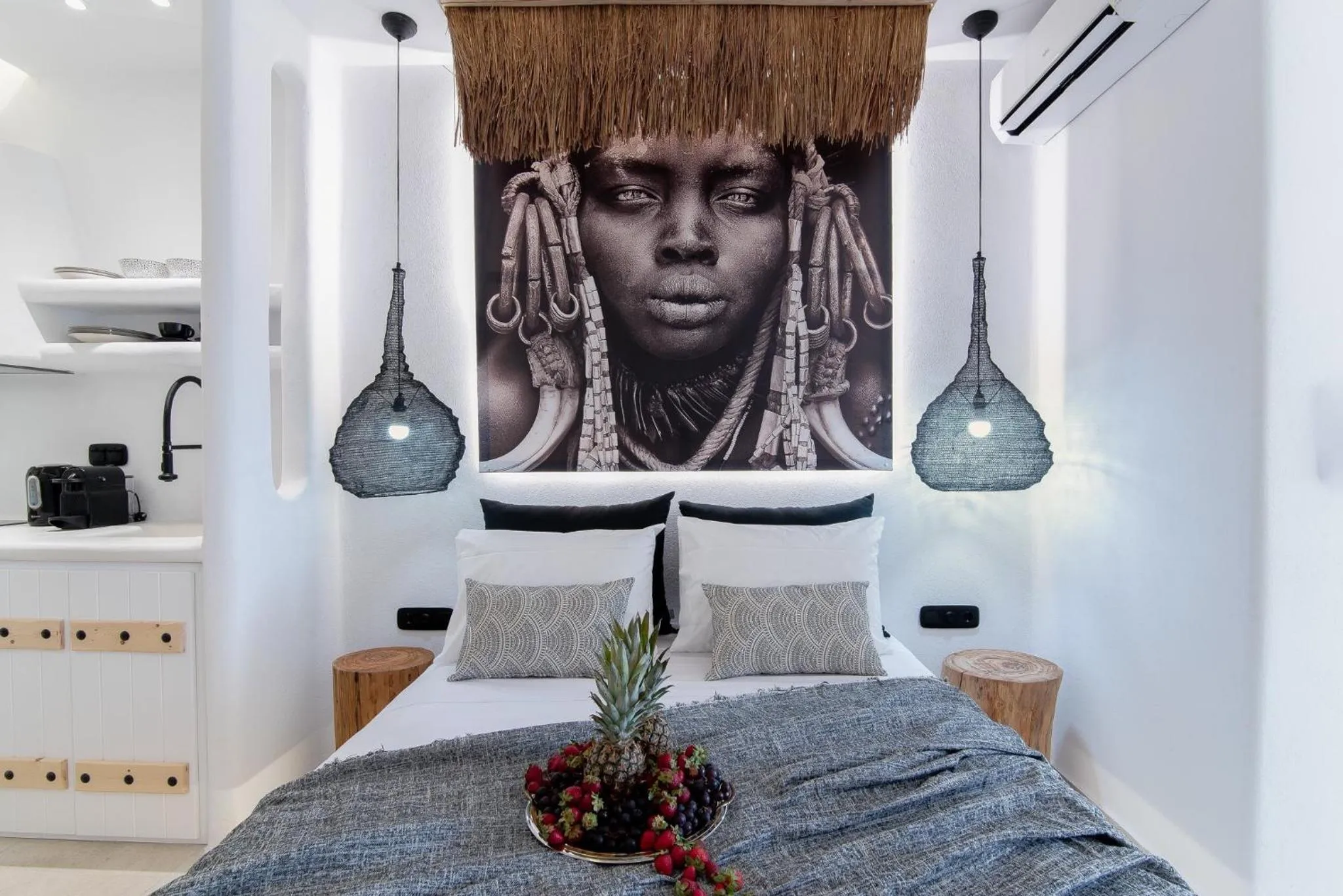 Bedroom, Bed in Portara Seaside Luxury Suites