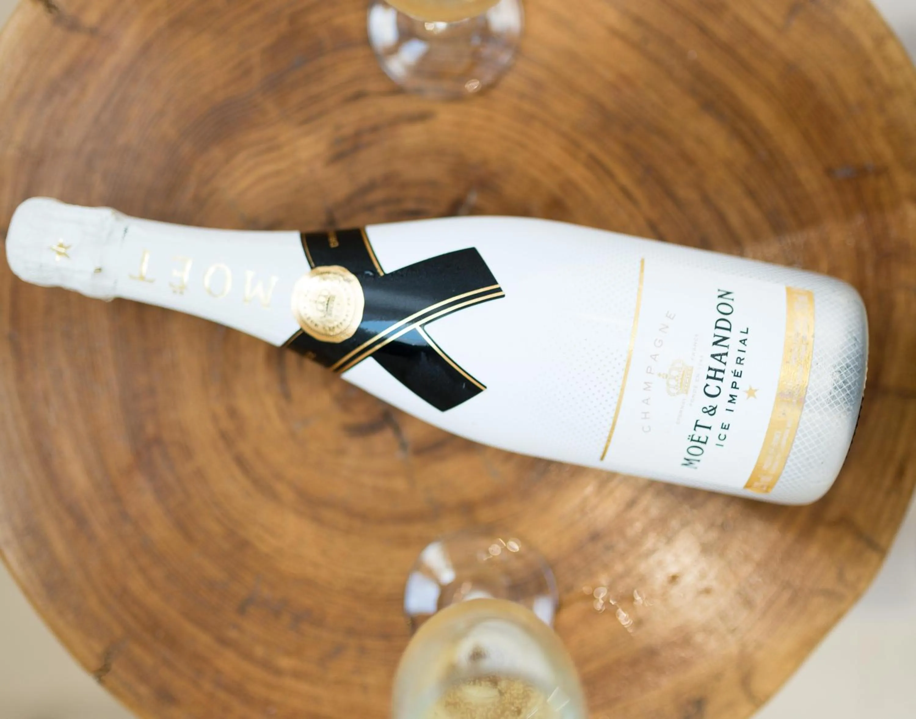 Portara Seaside Luxury Suites