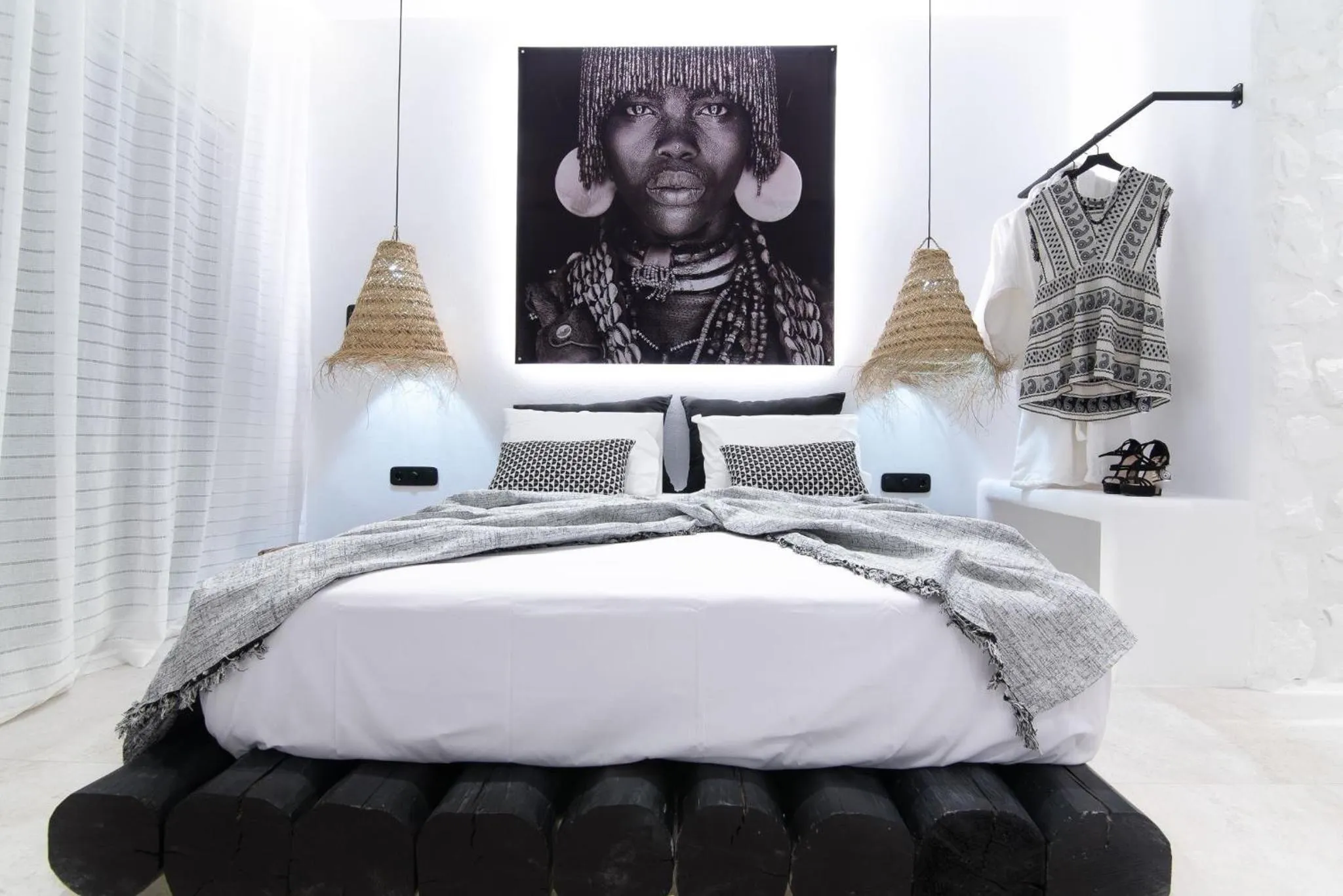 Bed in Portara Seaside Luxury Suites