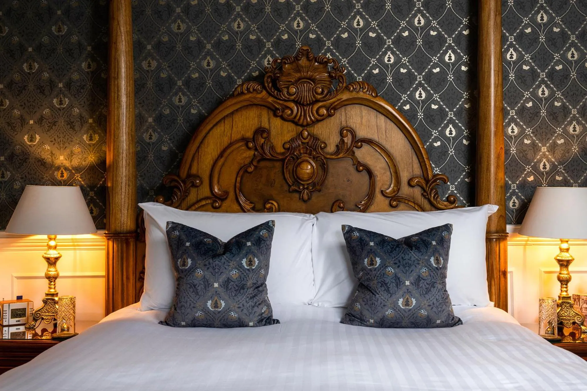 Bedroom, Bed in Plas Dinas Country House