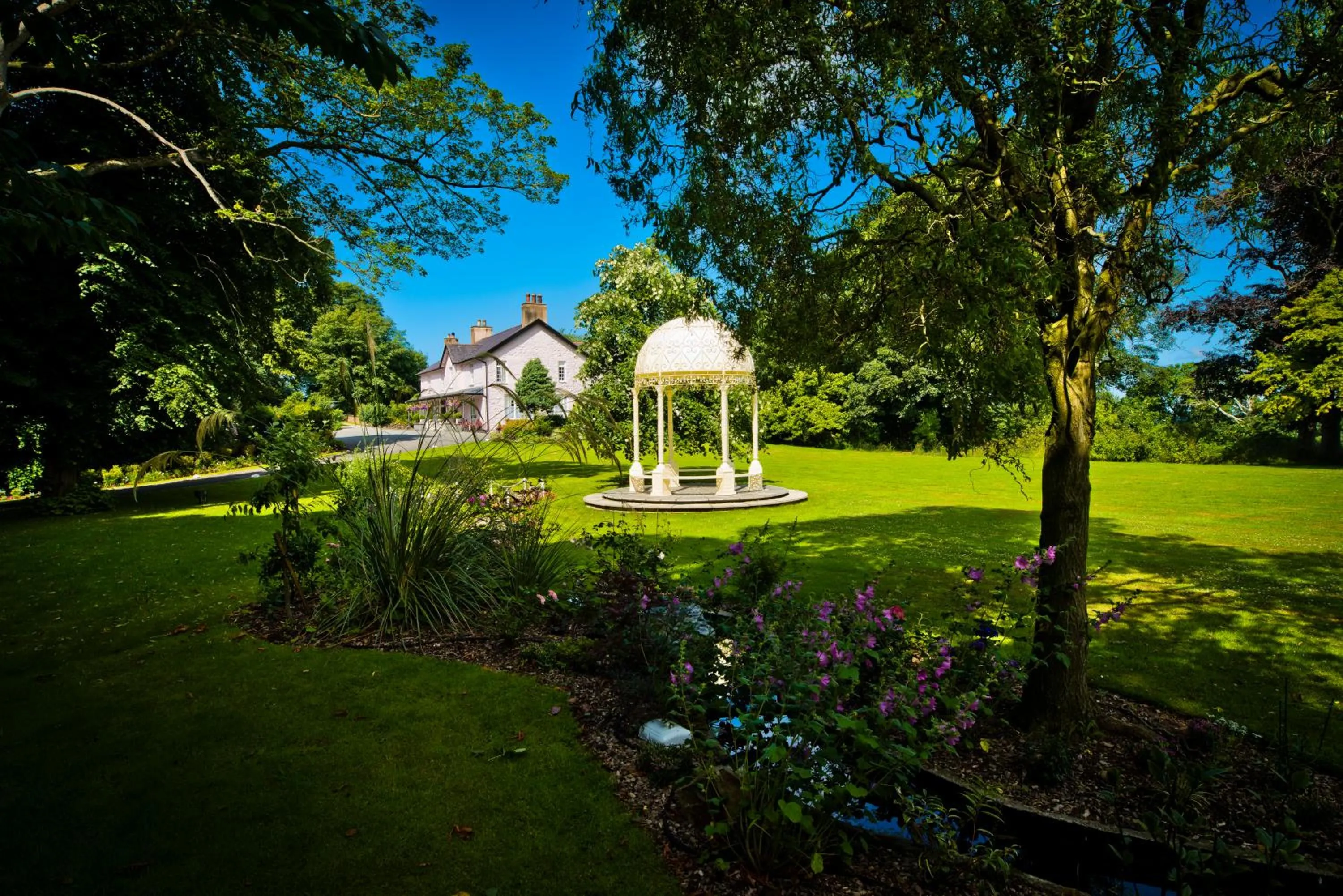 Property building in Plas Dinas Country House