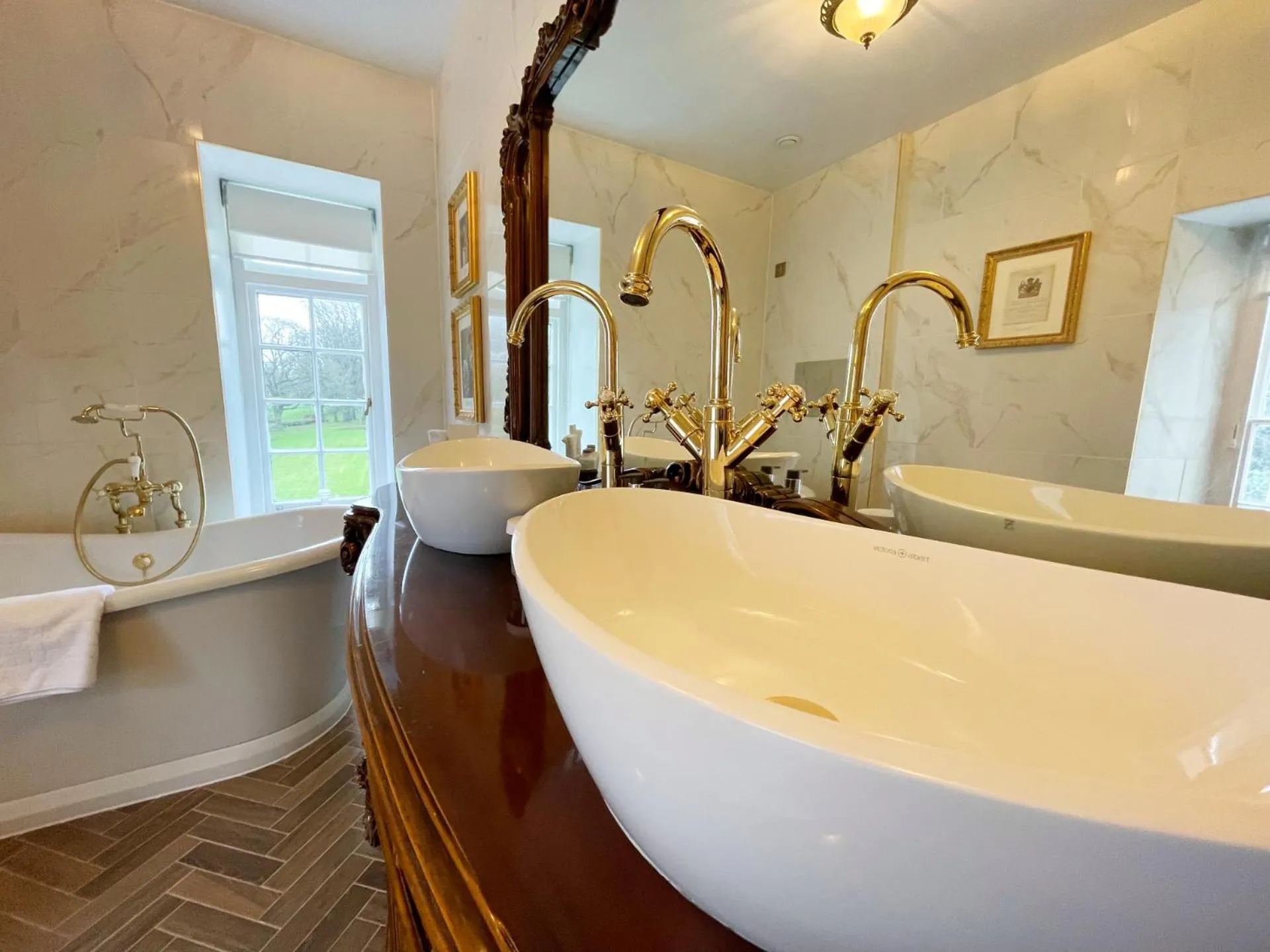 Bathroom in Plas Dinas Country House
