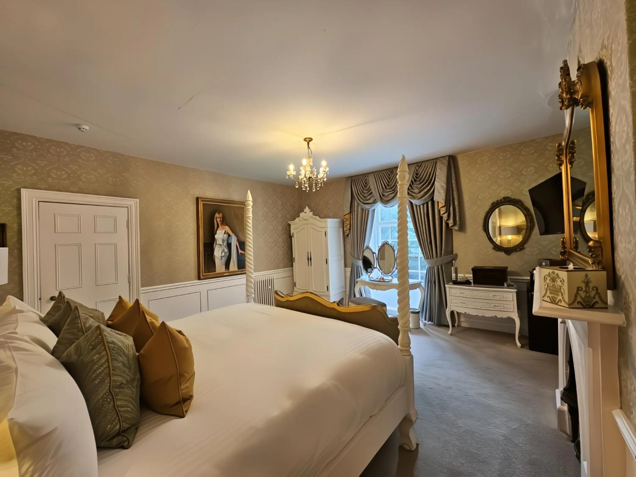 Bed in Plas Dinas Country House