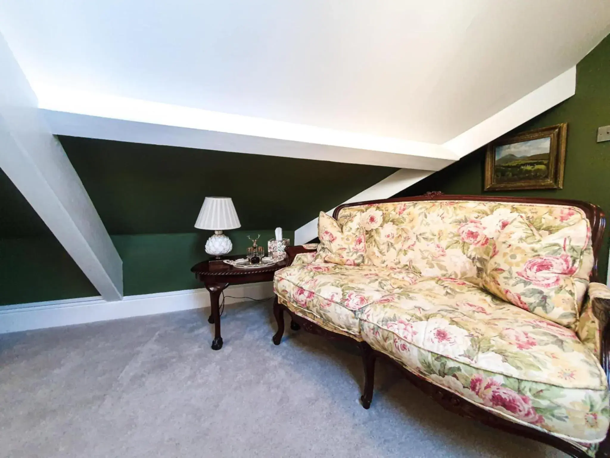 Superior Double or Twin Room with Garden View in Plas Dinas Country House Superior Double or Twin Room with Garden View in Plas Dinas Country House
