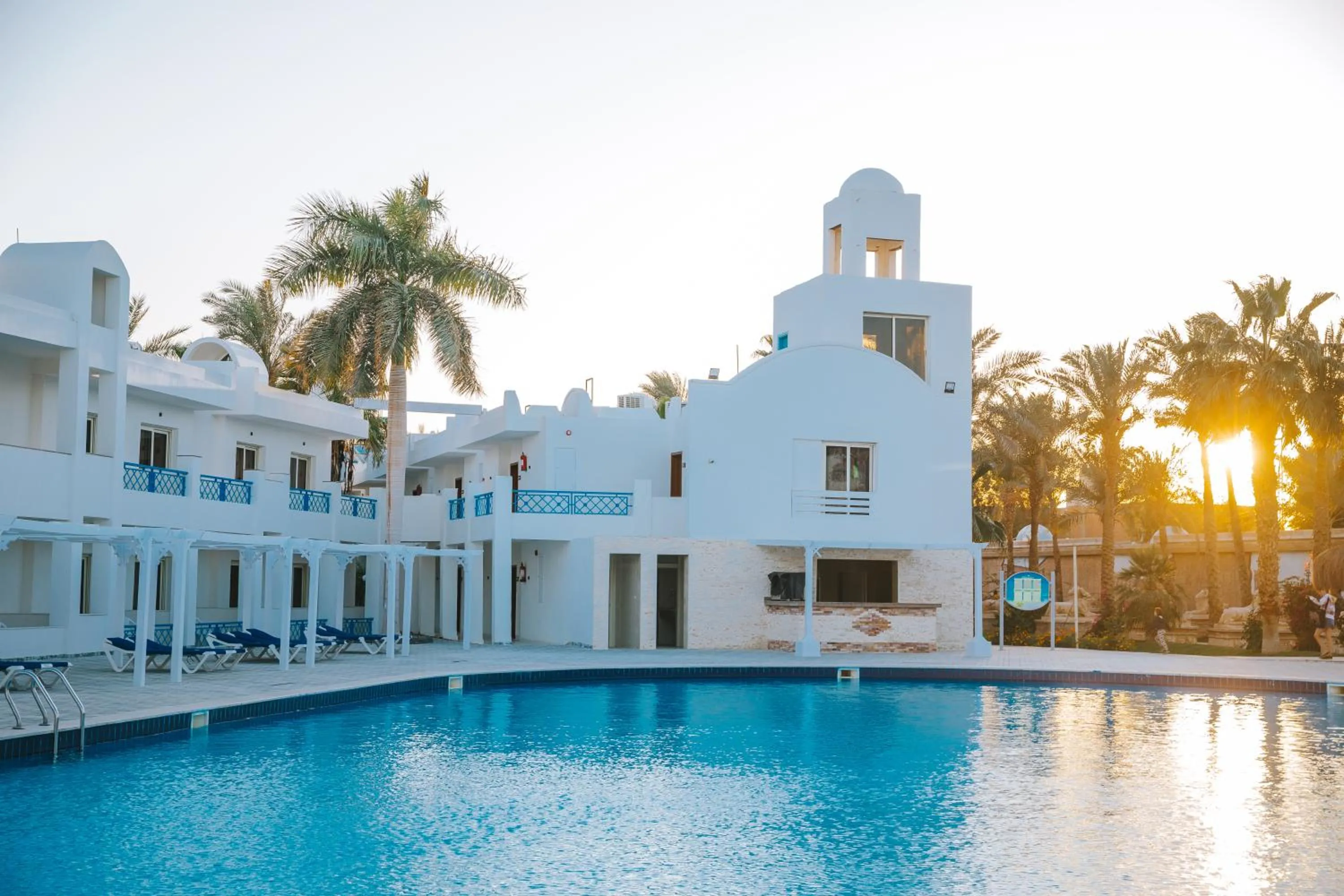 Swimming pool in Mirage Bay Resort & Aqua Park
