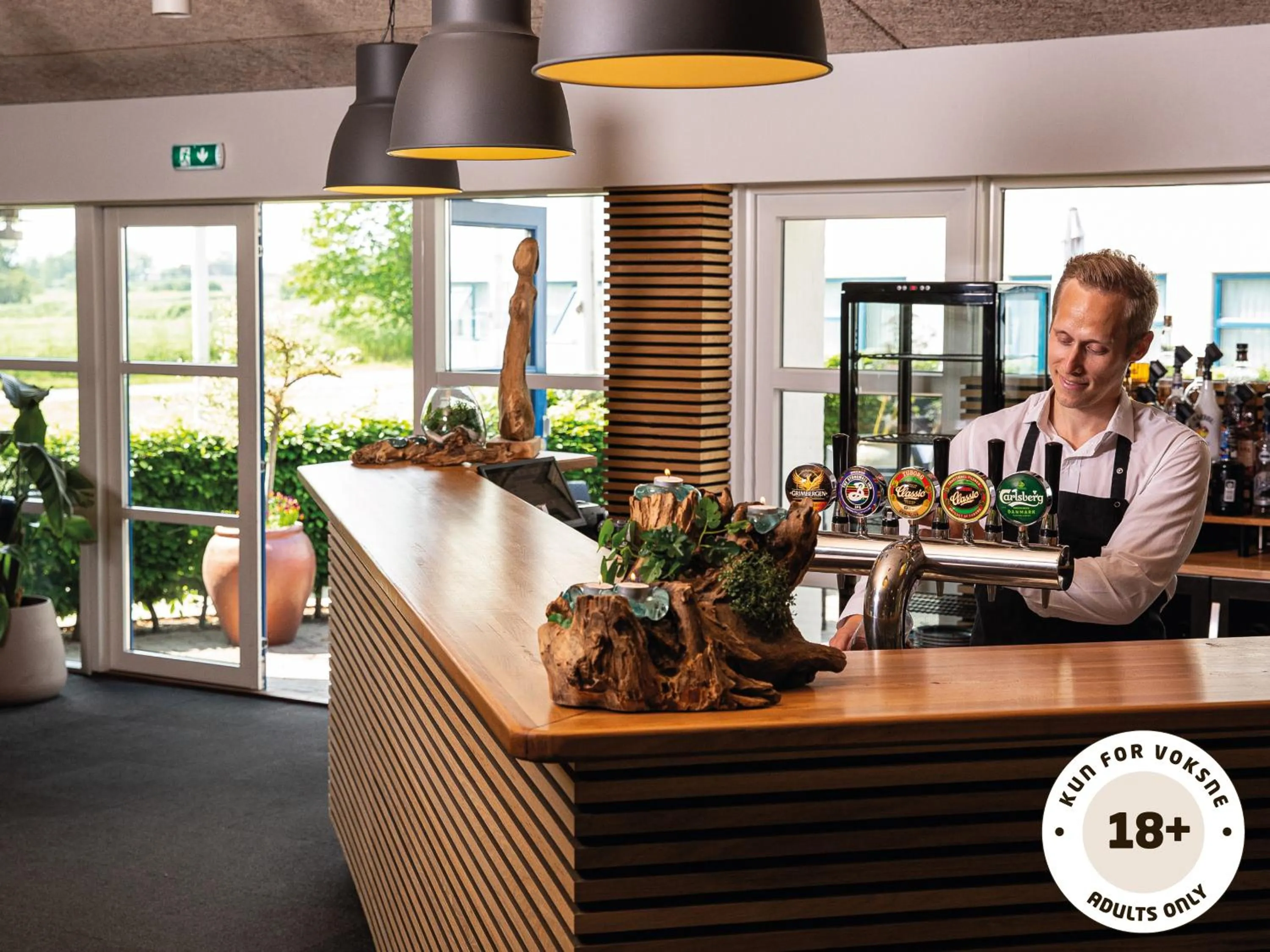 Lounge or bar in Ærø Hotel - Adults only