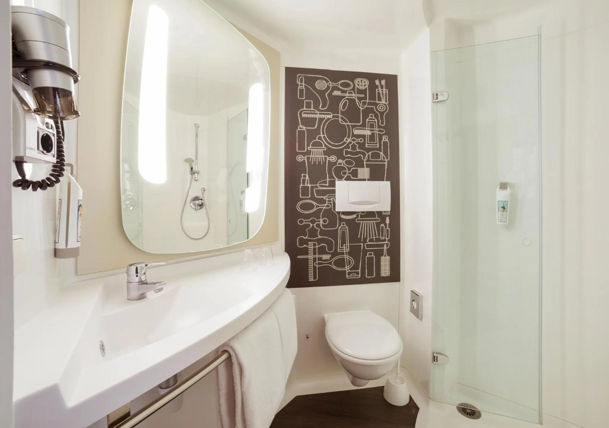 Bathroom in ibis Birmingham Bordesley