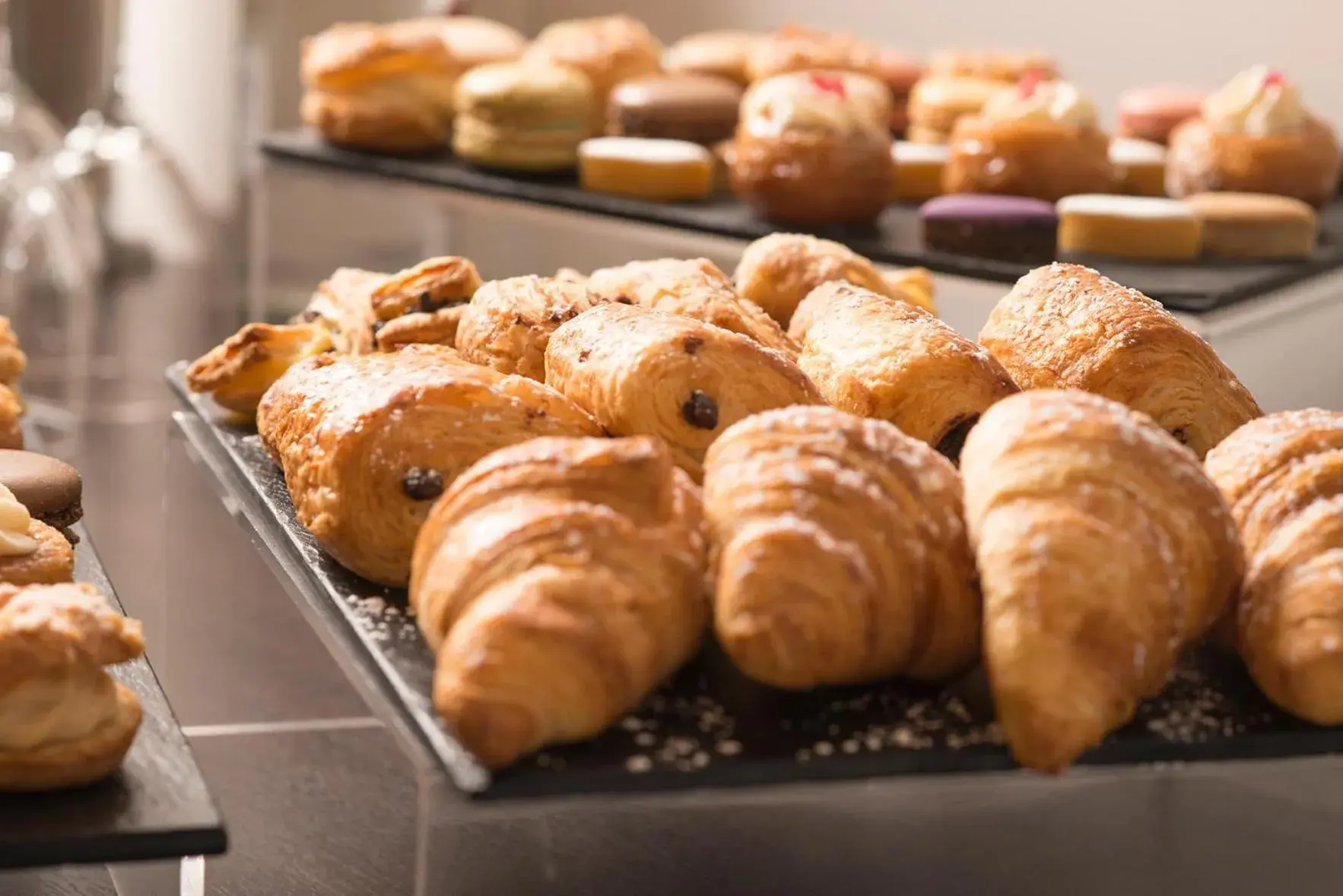 Buffet breakfast in Hôtel Inn Design Paris Saint Quentin Buffet breakfast in Hôtel Inn Design Paris Saint Quentin