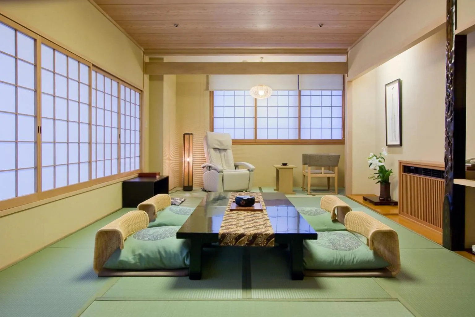 Living room in Dogo Prince Hotel