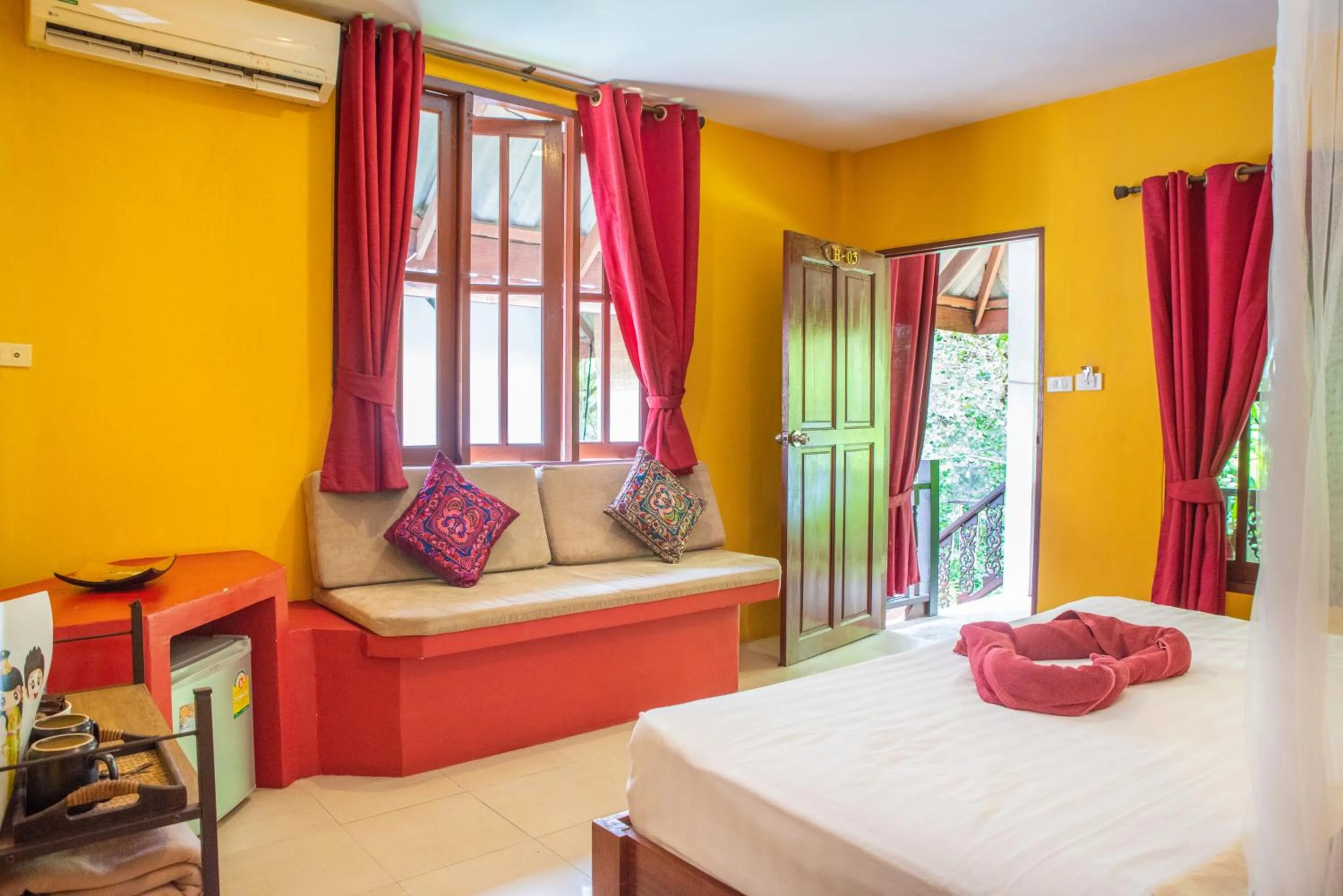 Bed in Alcove Bungalow