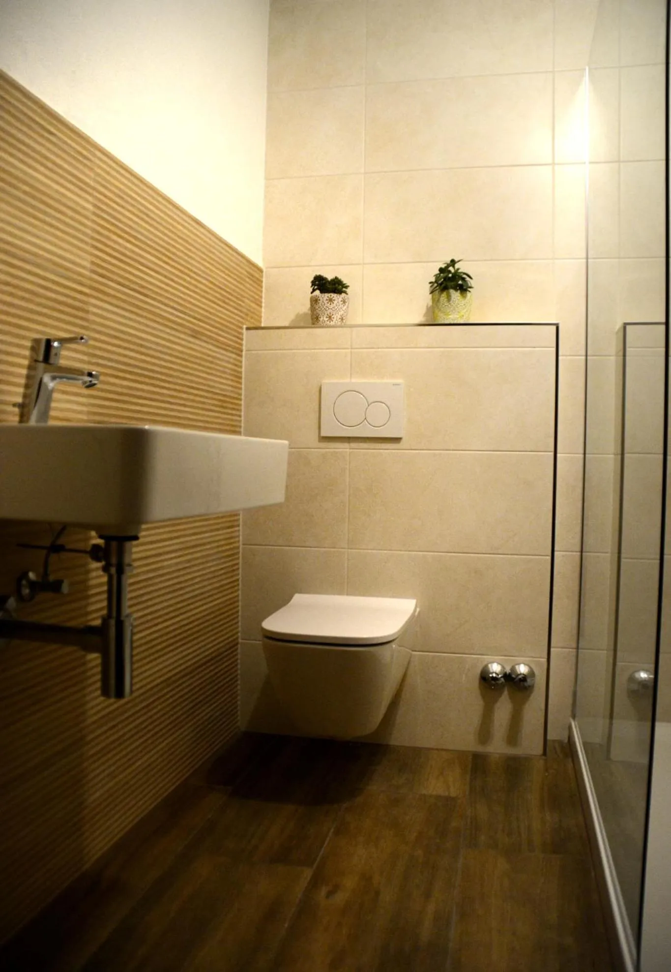 Shower in Pension Almhof Baumgarten