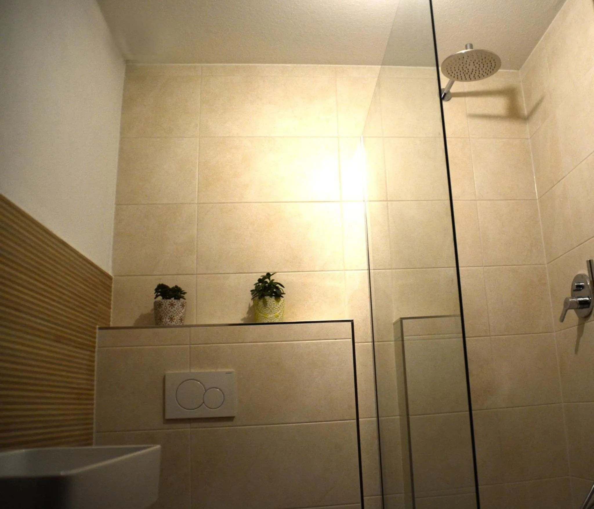 Shower in Pension Almhof Baumgarten