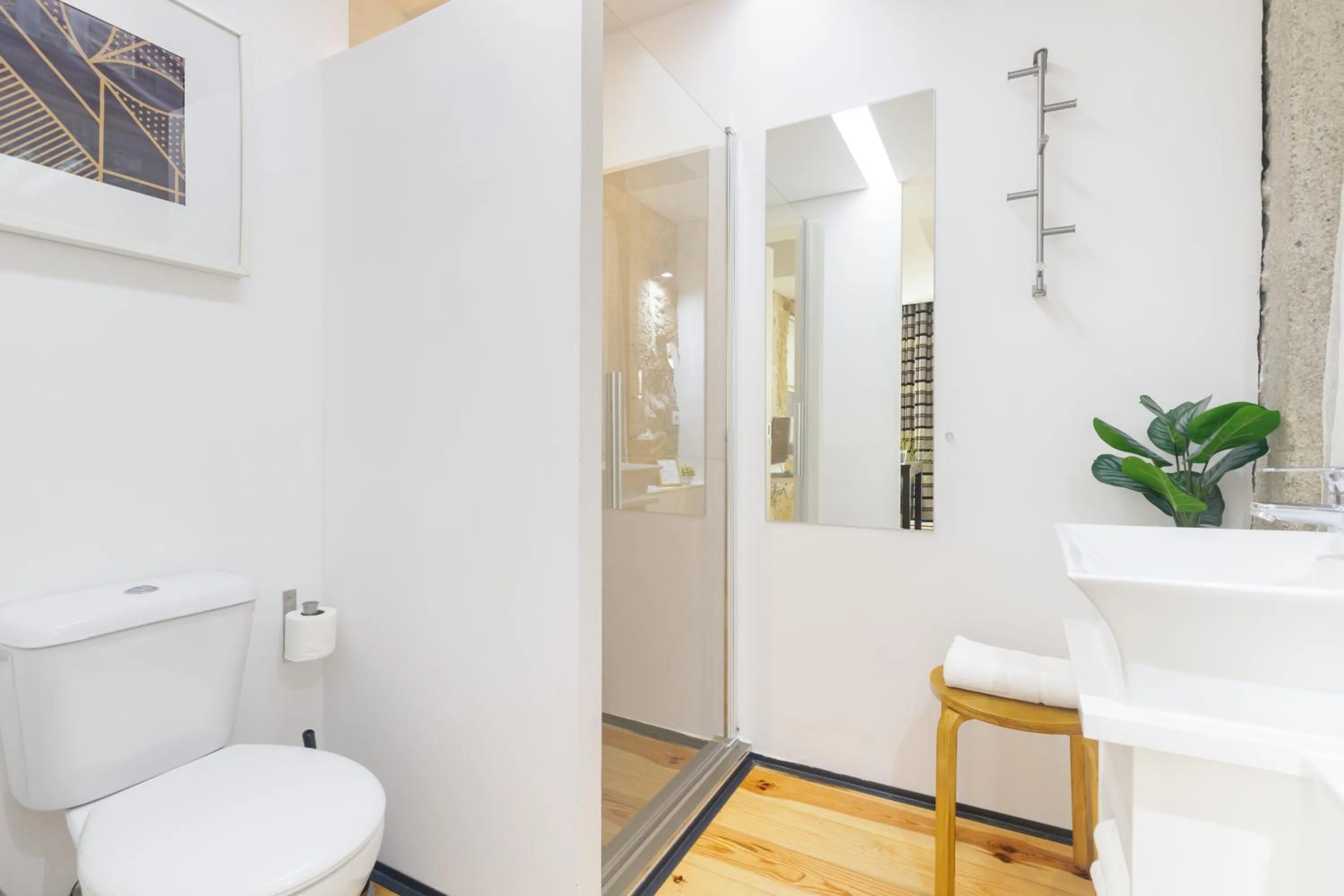 Bathroom in OX Apartments B Places