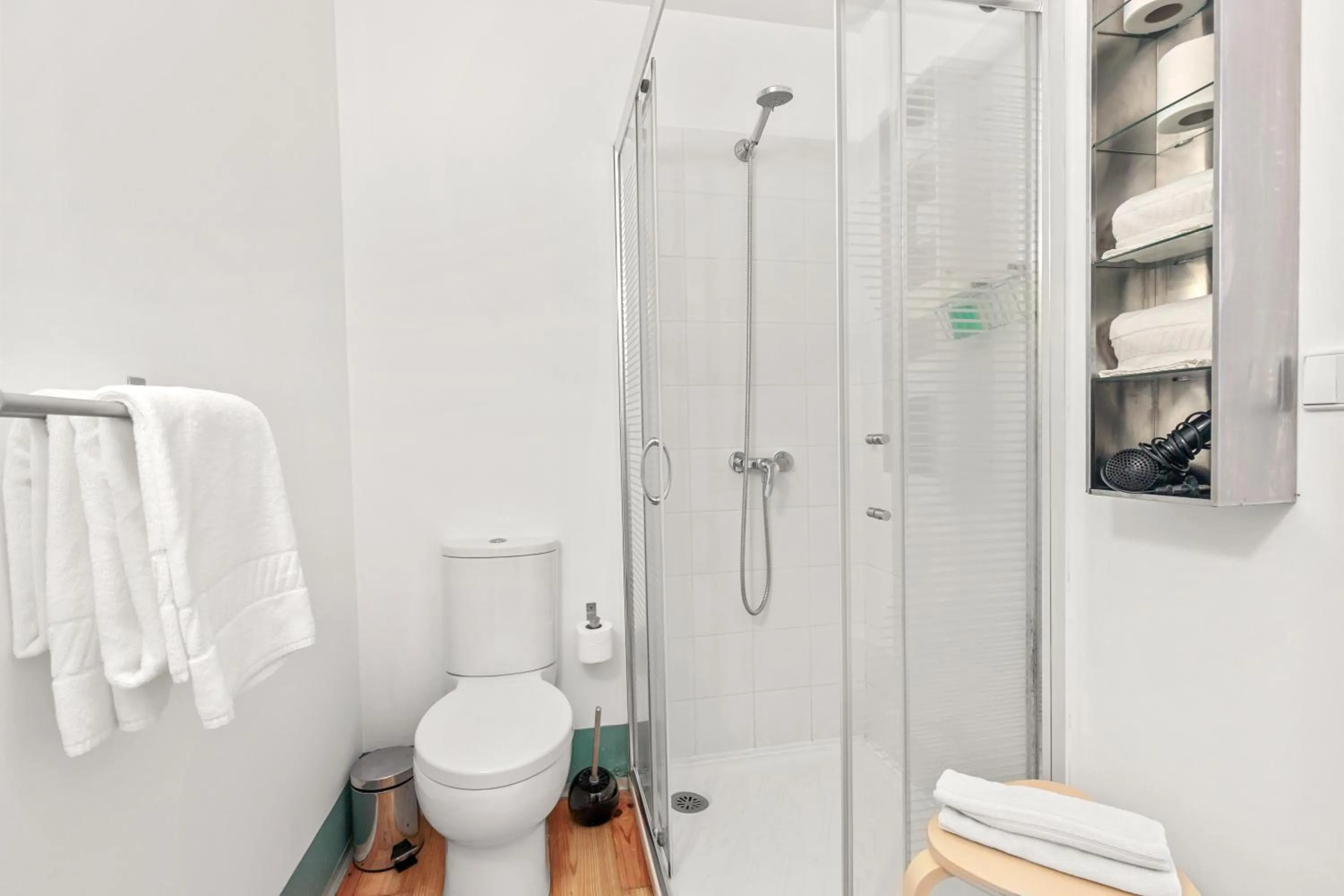 Bathroom in OX Apartments B Places