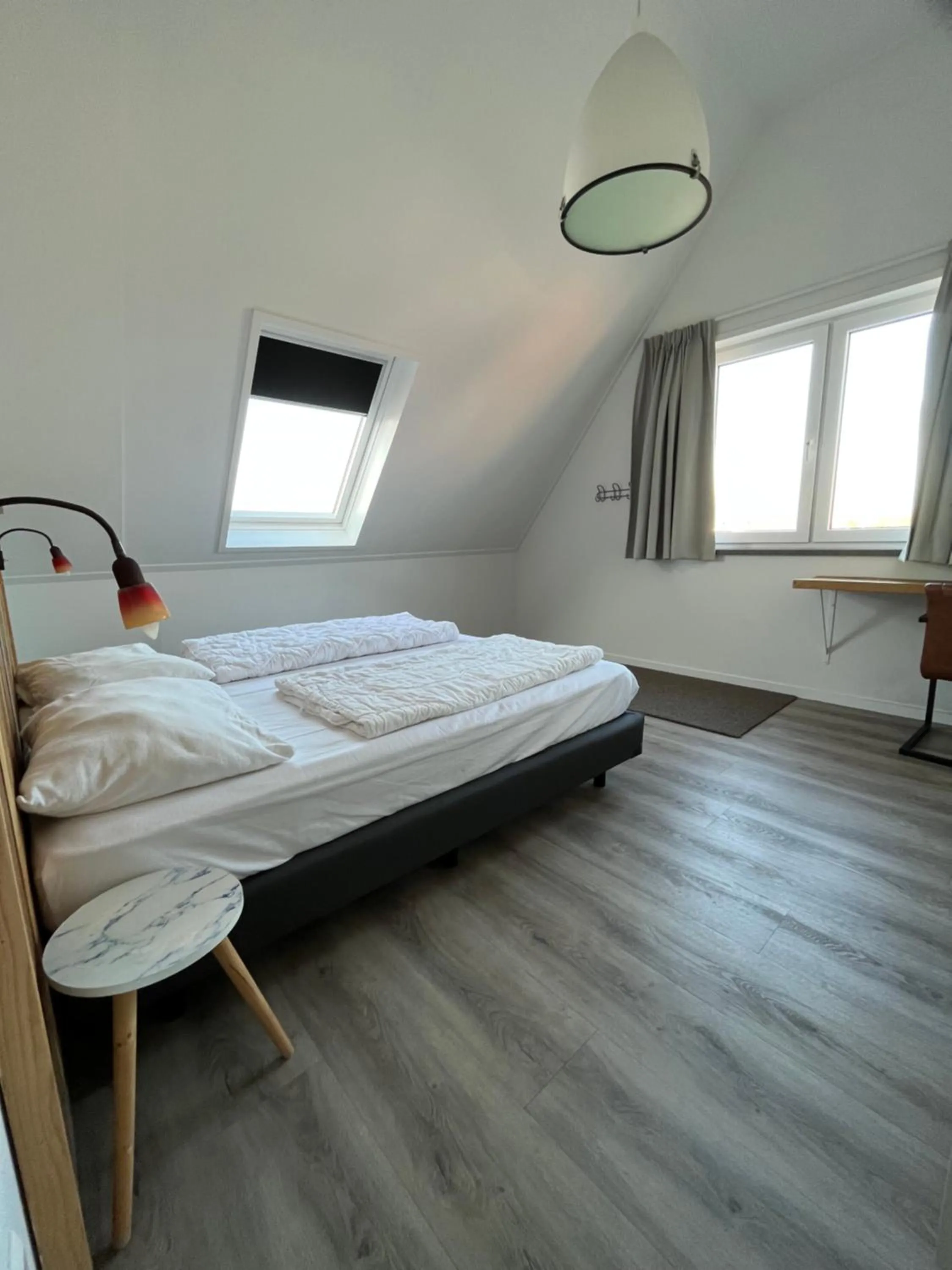 Penthouse DeLuxe