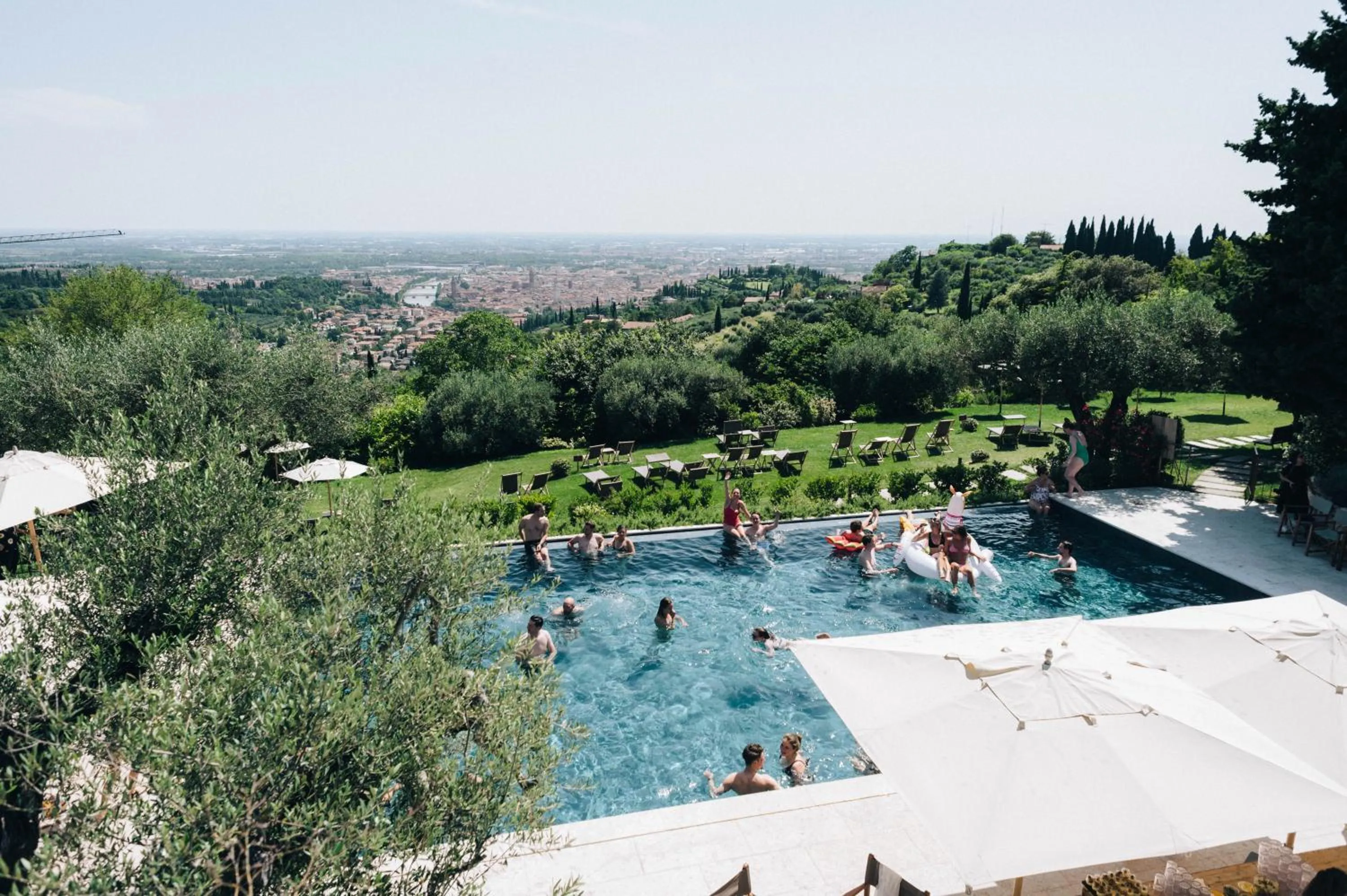 People in Corte San Mattia