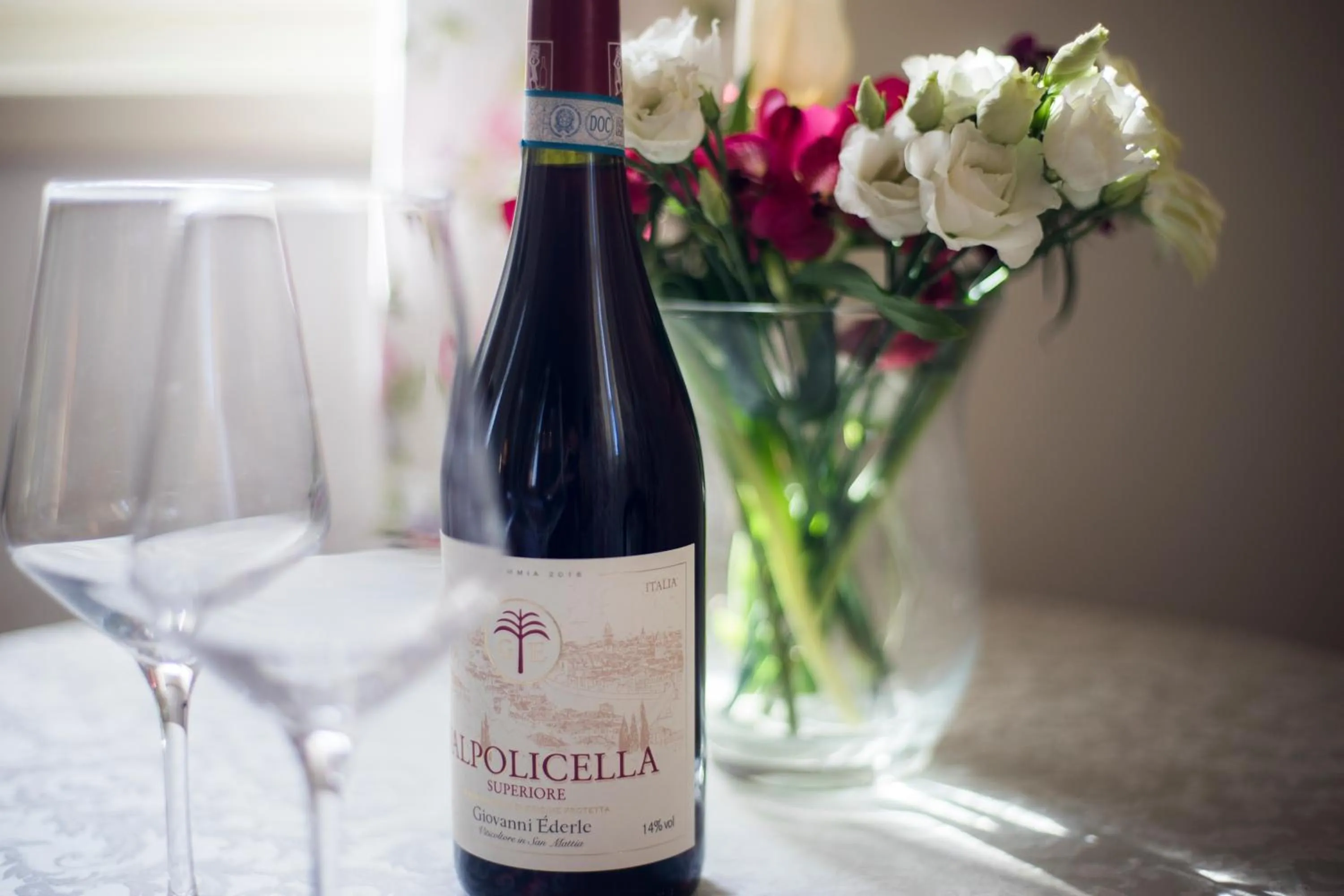 Decorative detail in Corte San Mattia