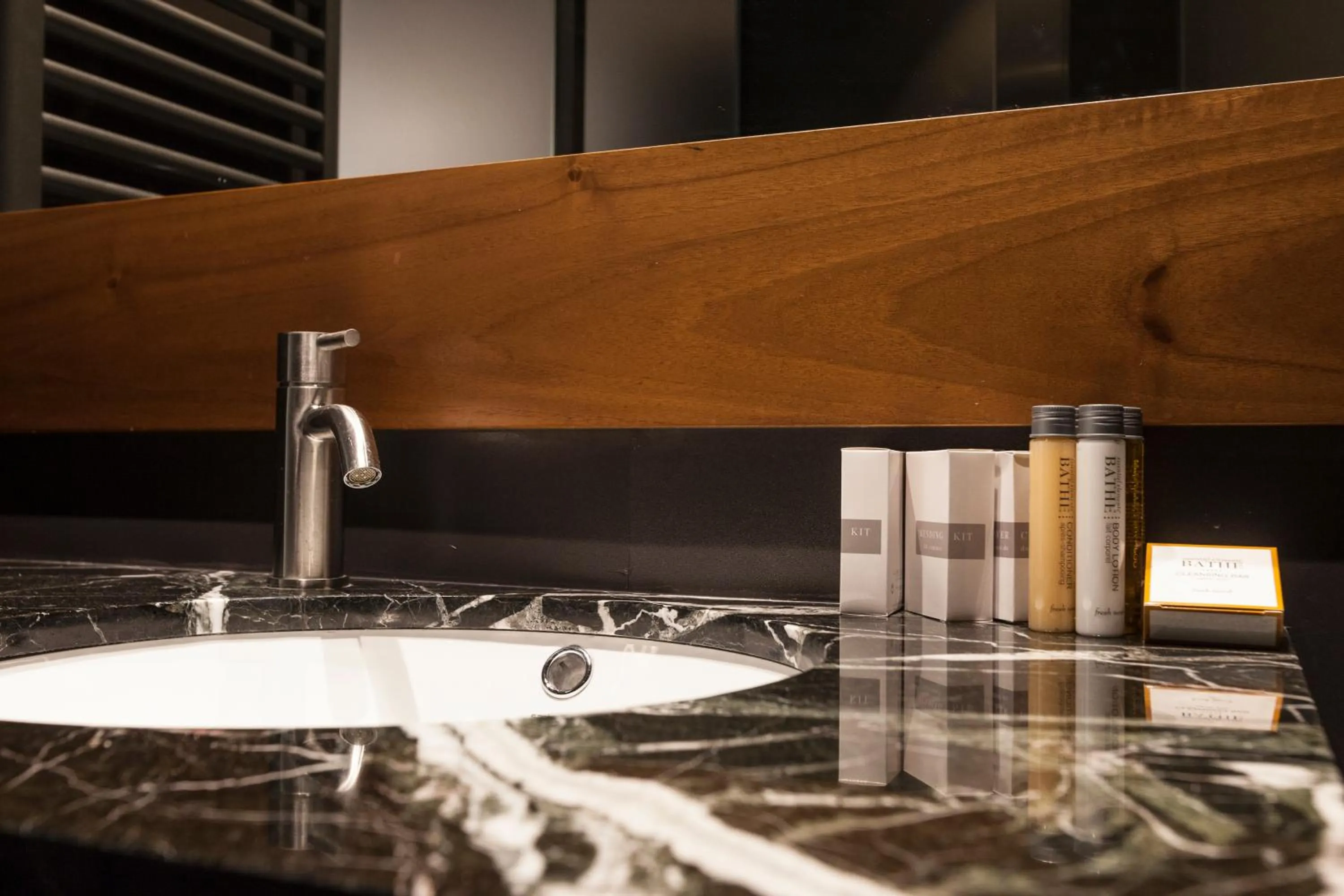 Bathroom in Triviho Hotel