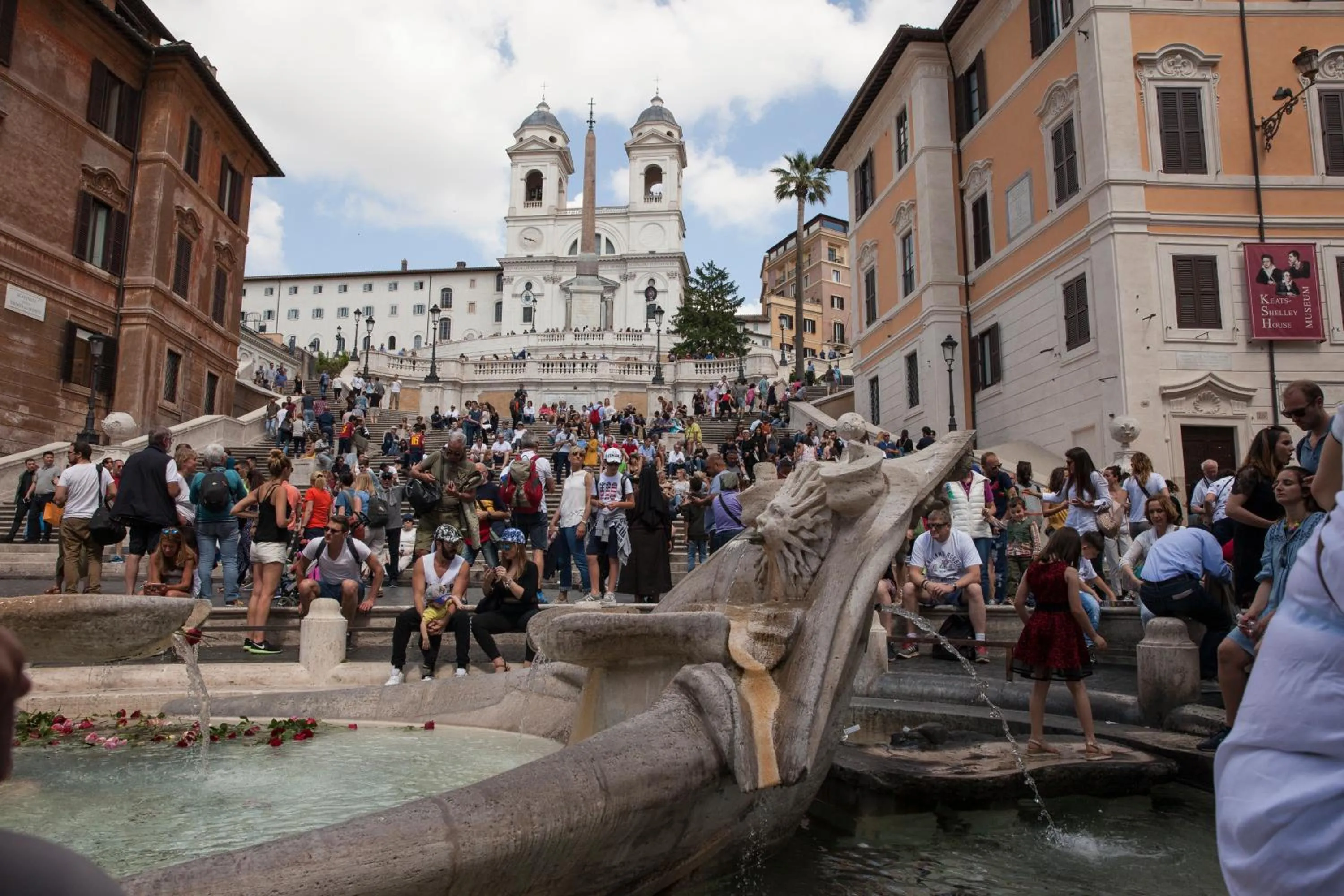Property building in Triviho Hotel