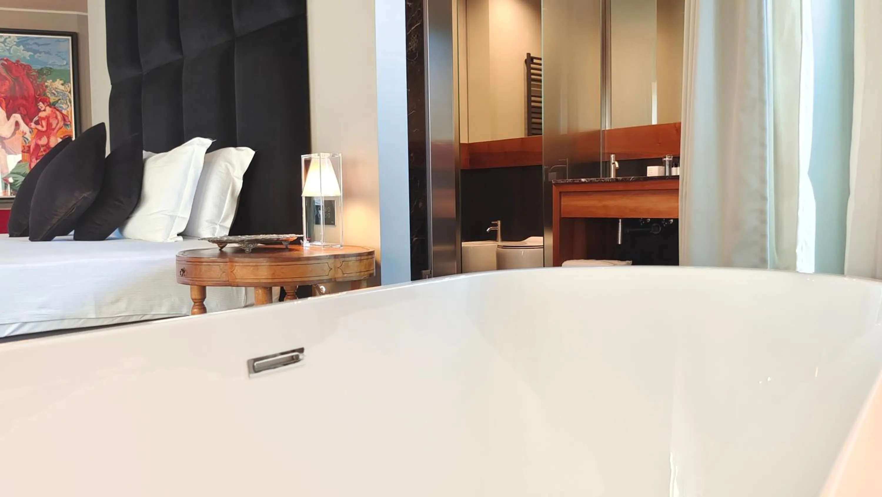 Photo of the whole room, Bed in Triviho Hotel