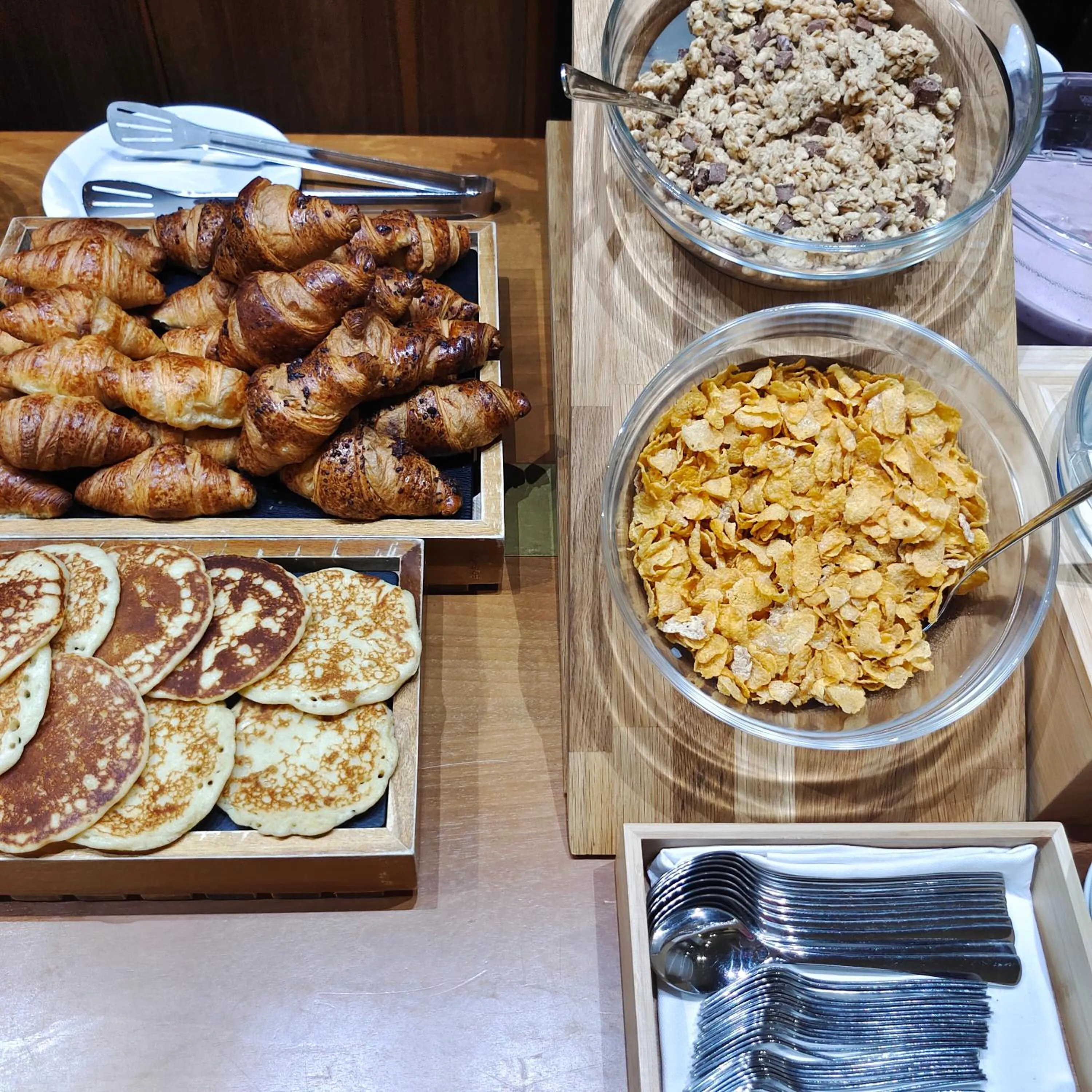 Food and drinks in Triviho Hotel