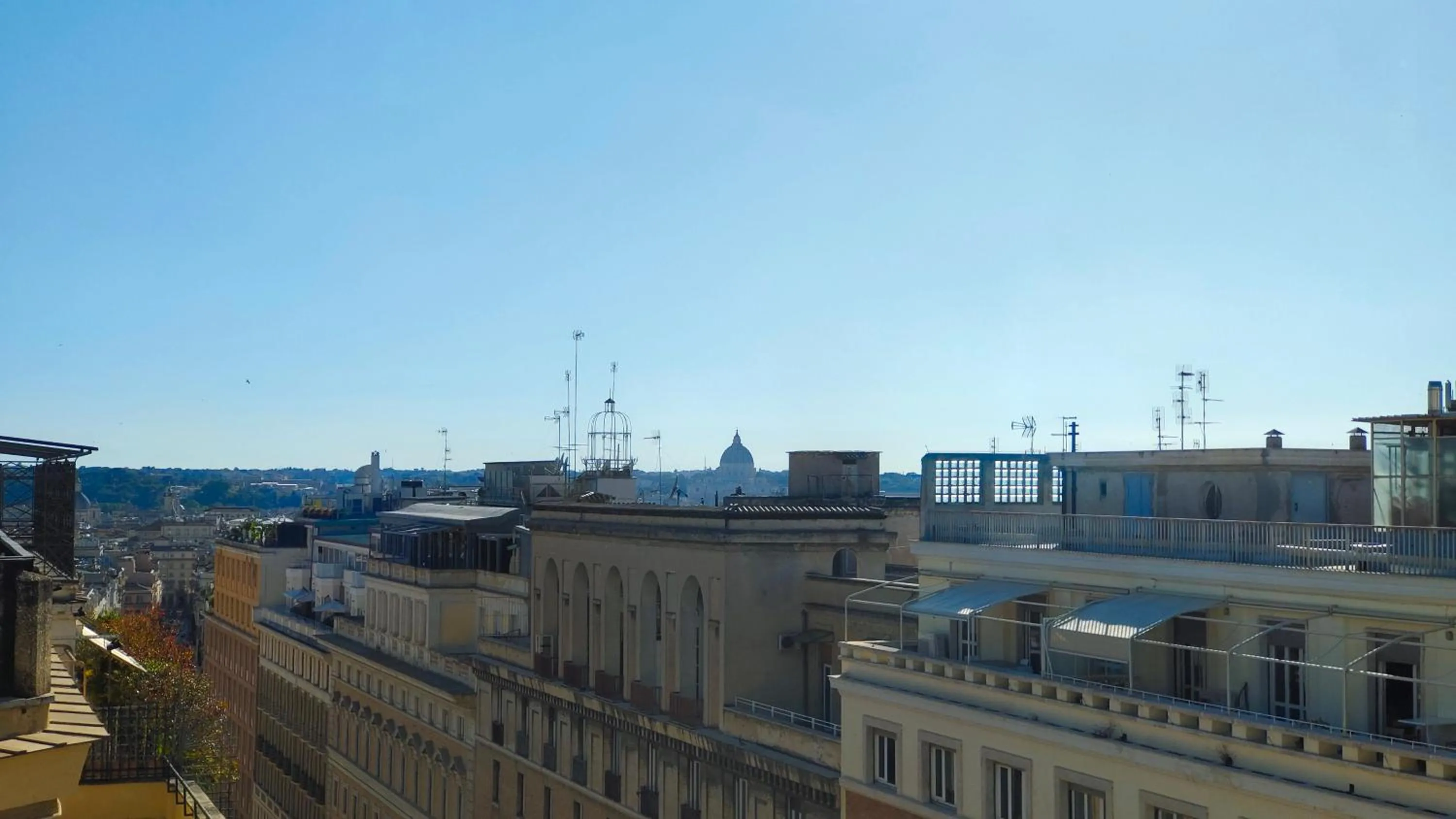 City view in Triviho Hotel