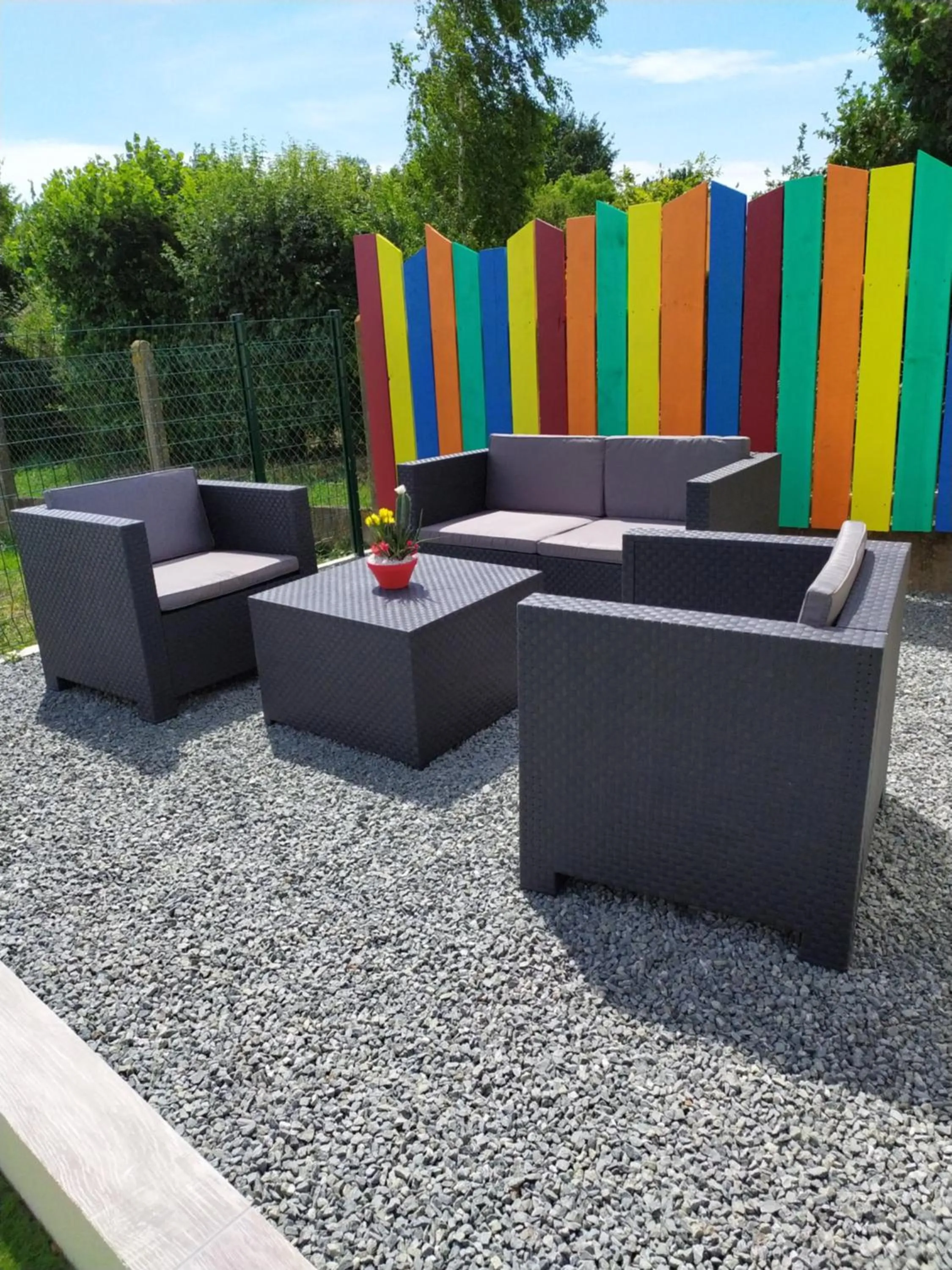 Seating area in Chambre d'hôtes 84 de la Manelière