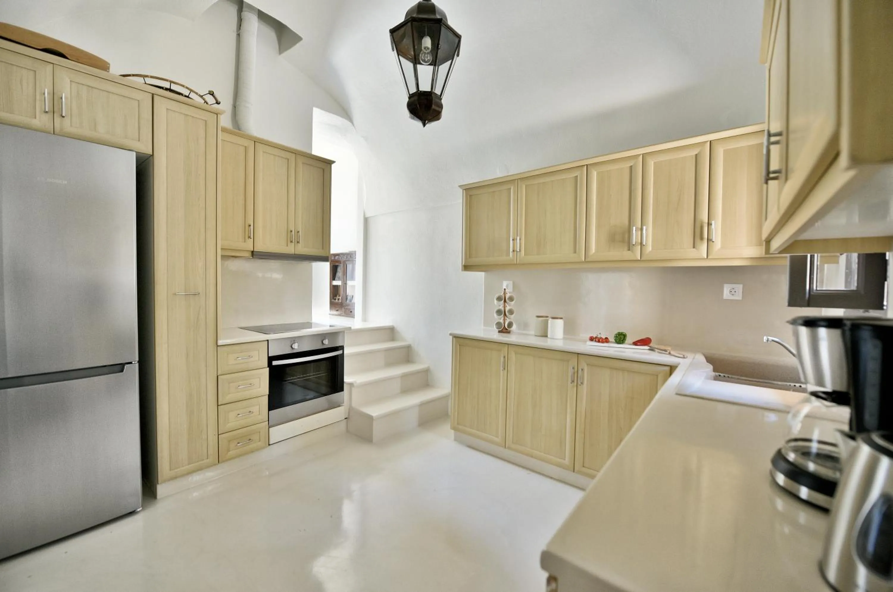 Kitchen or kitchenette in ALIA MANSION by K&K