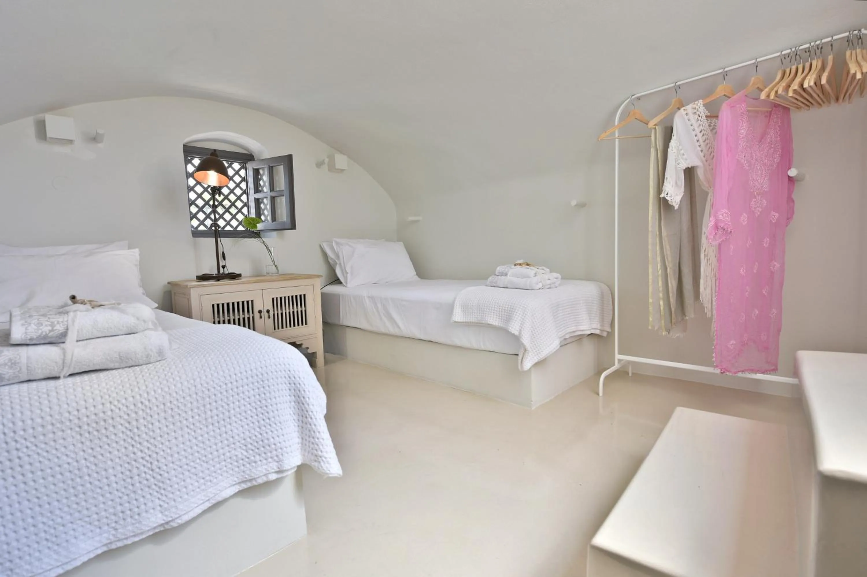 Bedroom, Bed in ALIA MANSION by K&K