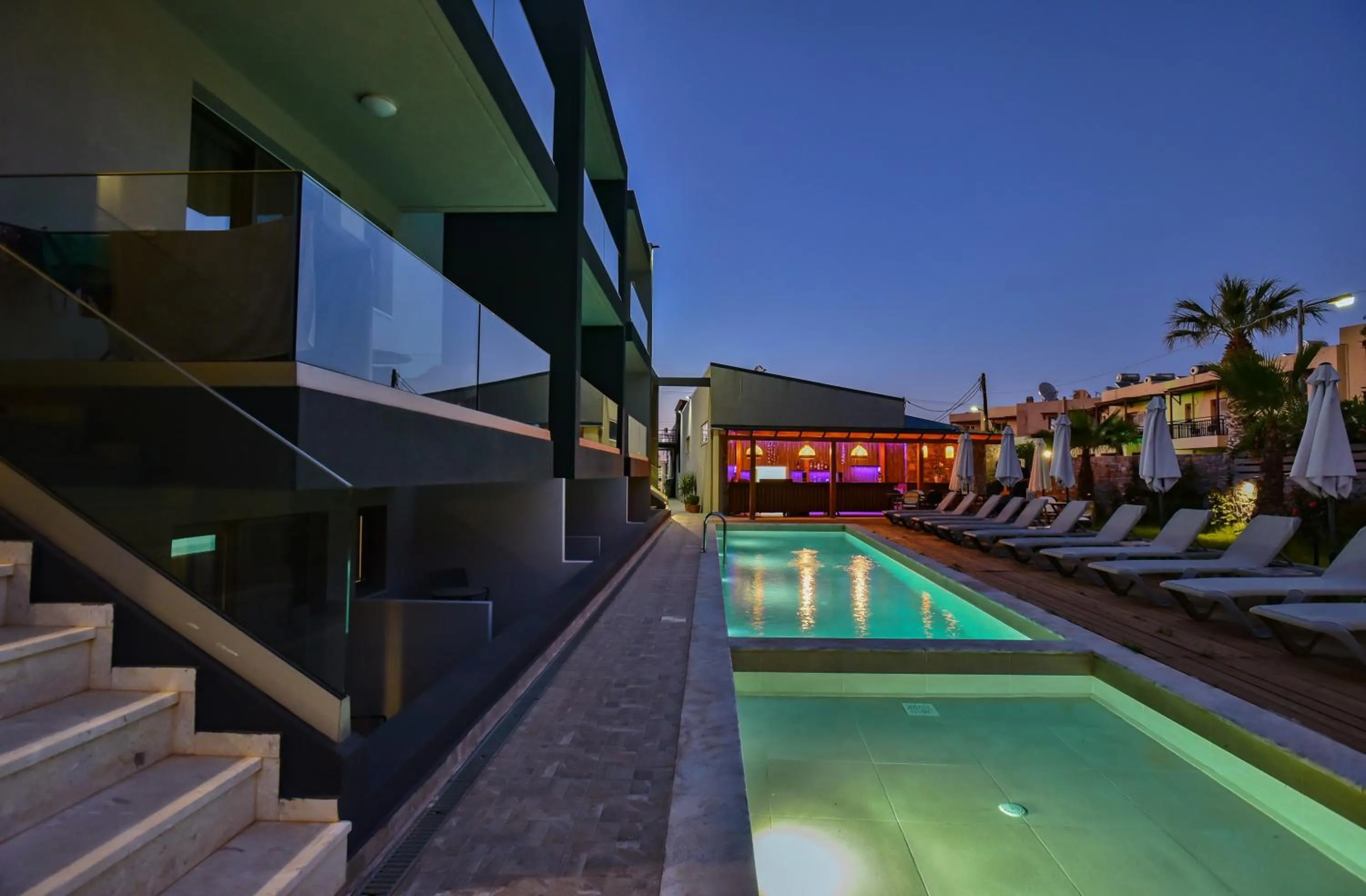 Property building in Del Mar 'Adults Only'