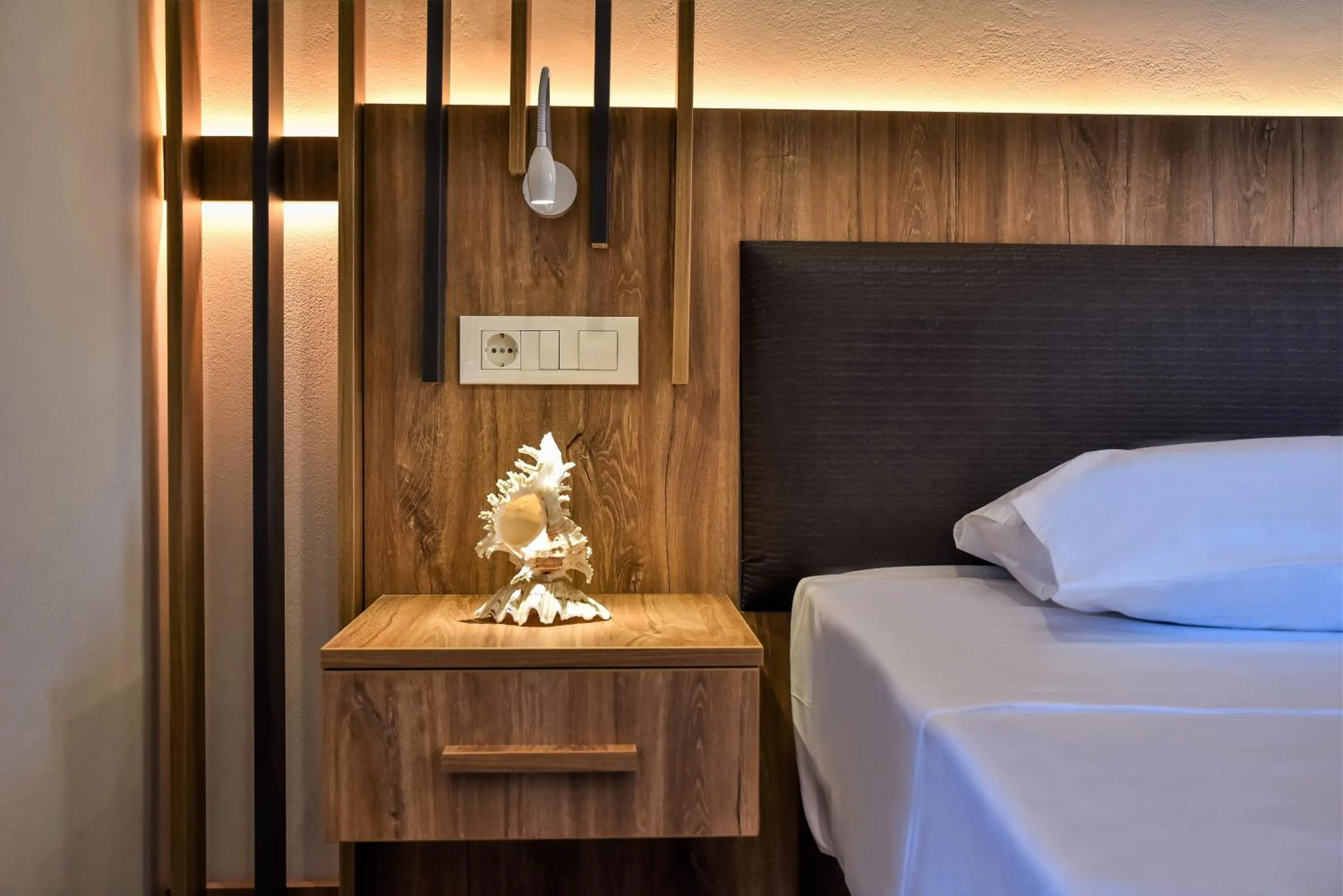 Bed in Del Mar 'Adults Only'